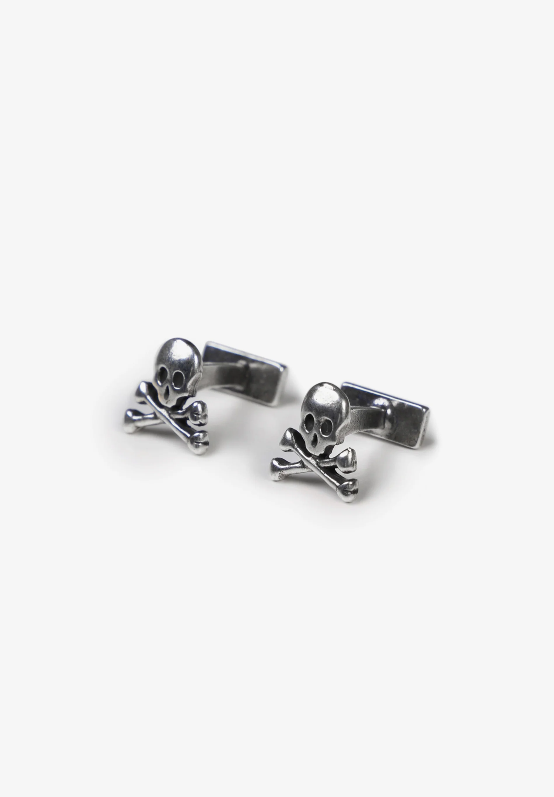 GEMELOS CALAVERAS PLATEADOS - Image 3
