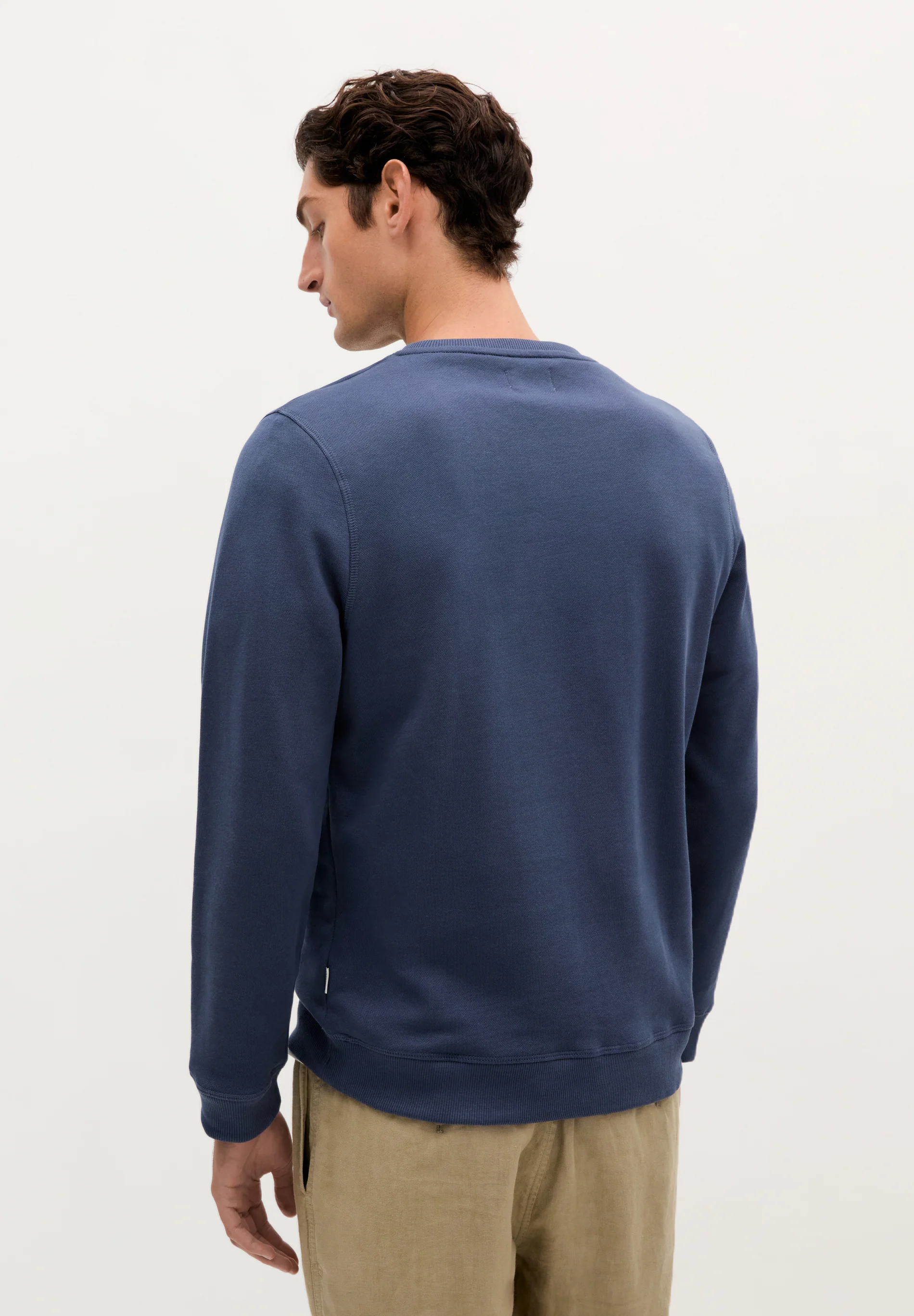 SUDADERA BÁSICA BORDADA CONTRASTE - Image 4
