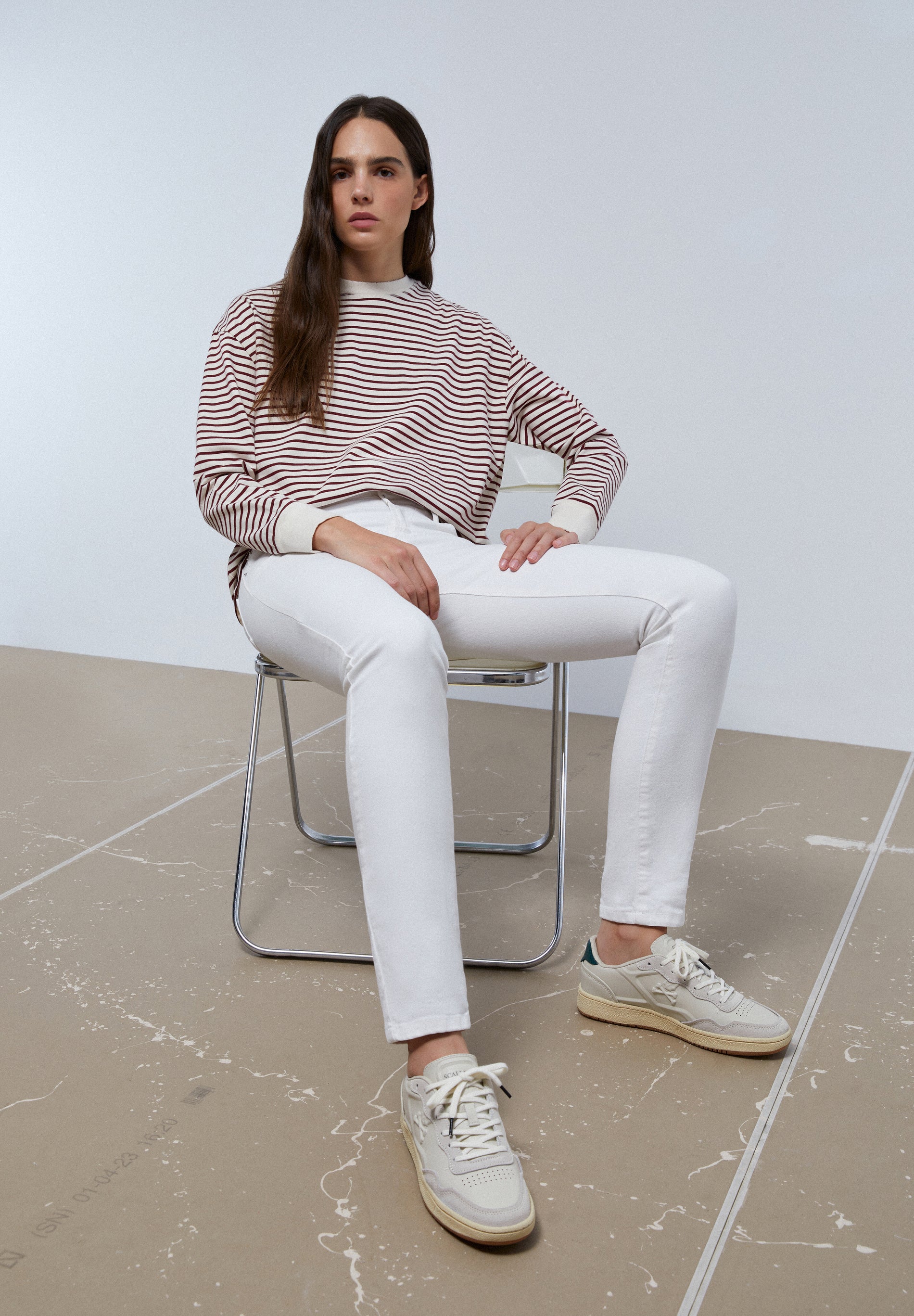 JEANS SKINNY BOTONES - Image 3