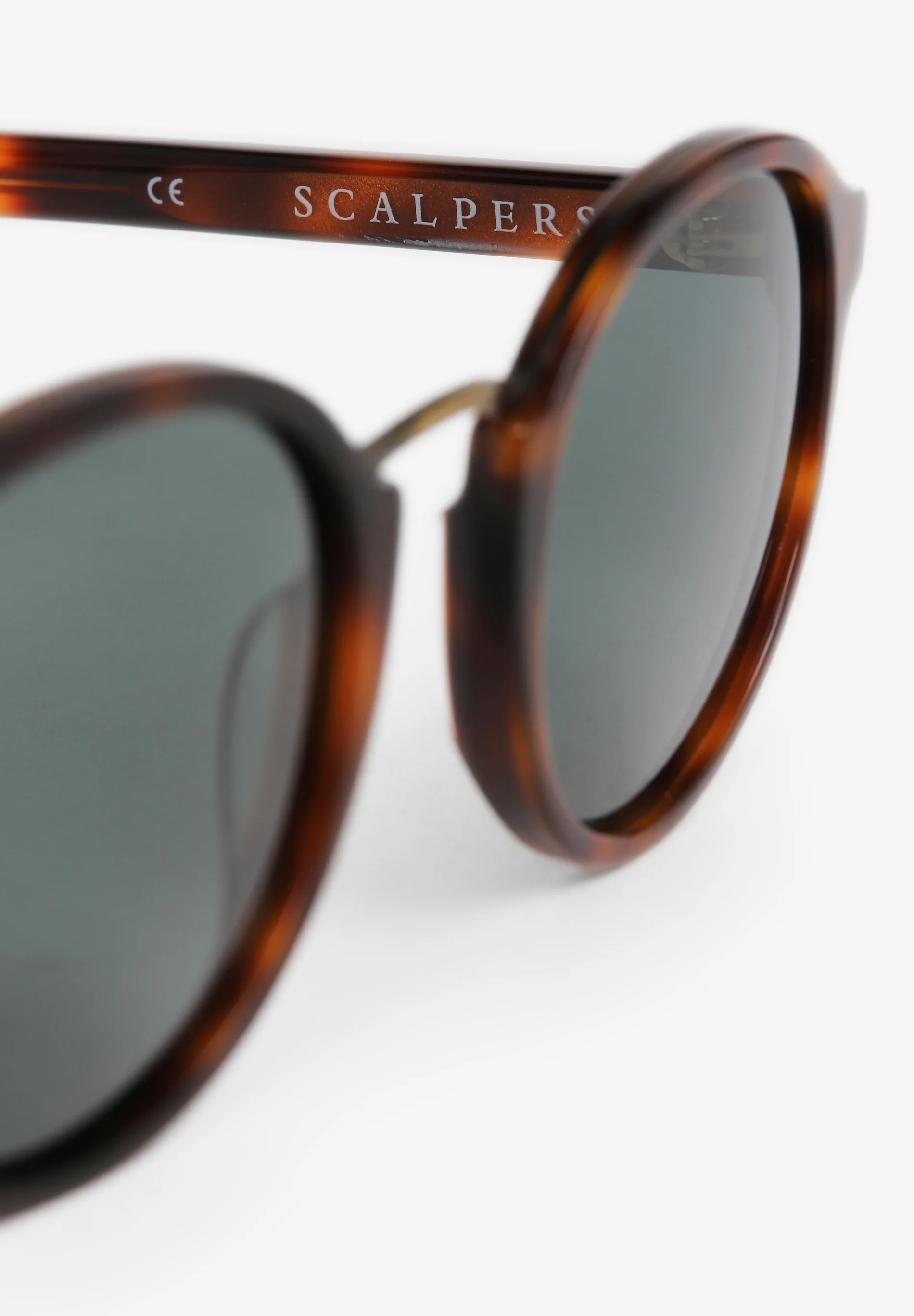 GAFAS DE SOL CAREY FINAS - Image 4
