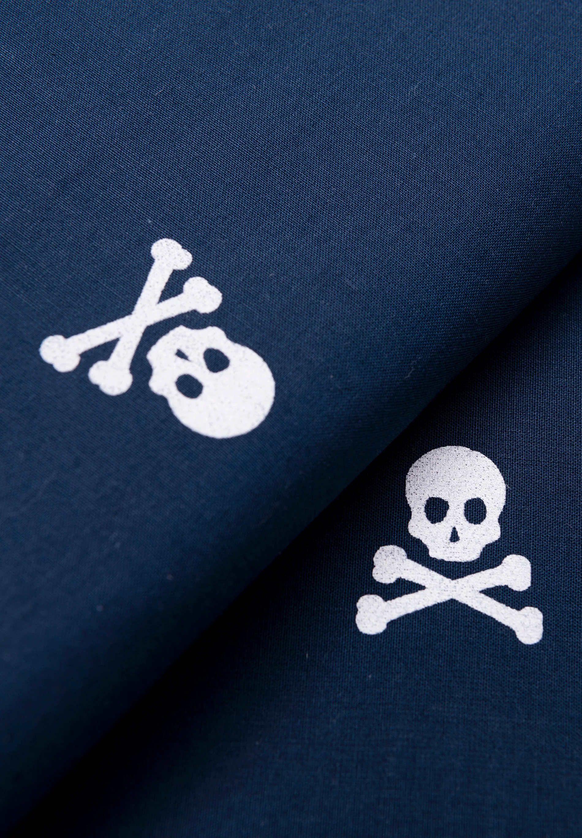 CAMA 180 CM | SET FUNDA NÓRDICA Y ALMOHADAS CALAVERAS - Image 7