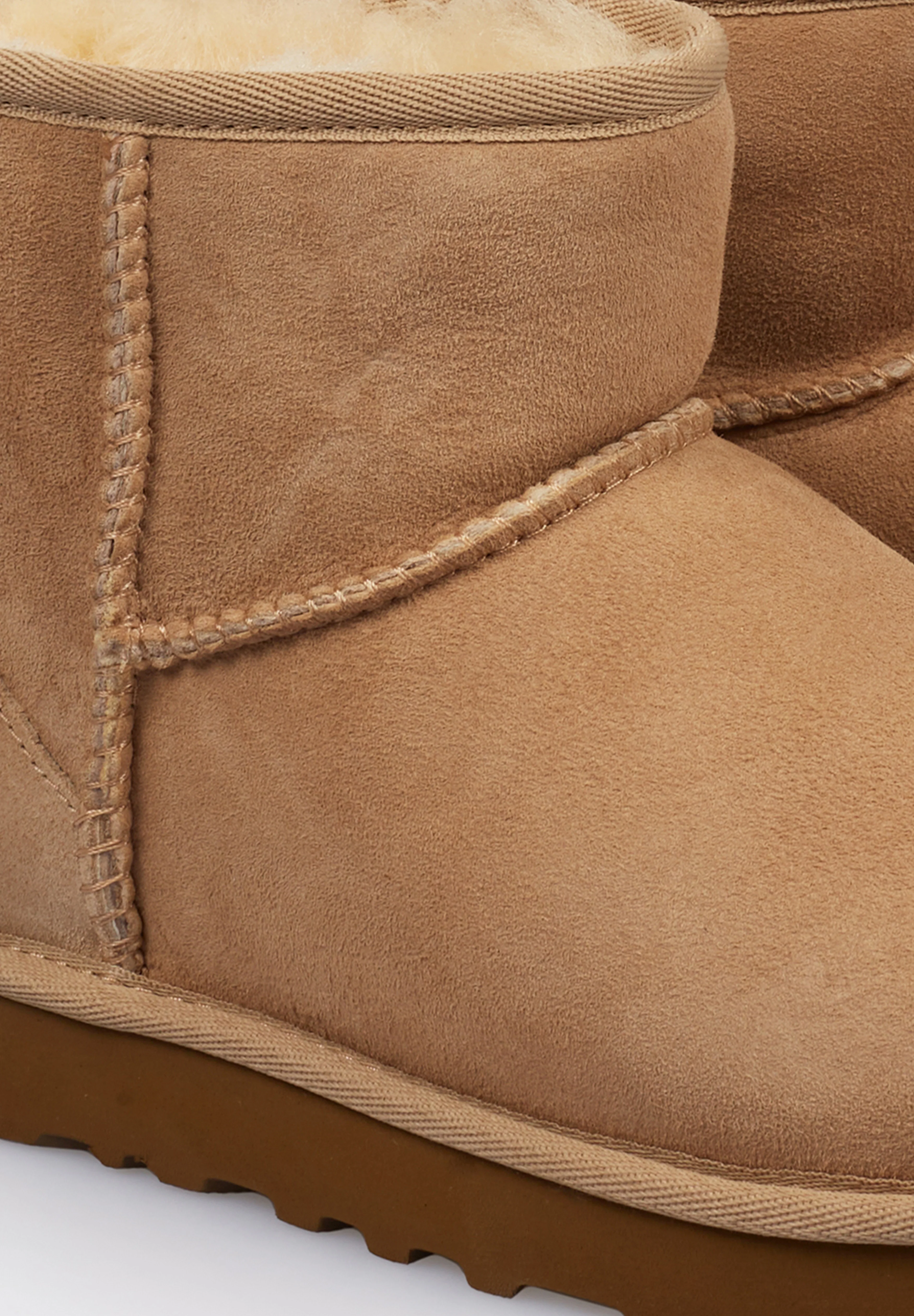 UGG | BOTAS W CLASSIC MINI II - Image 4