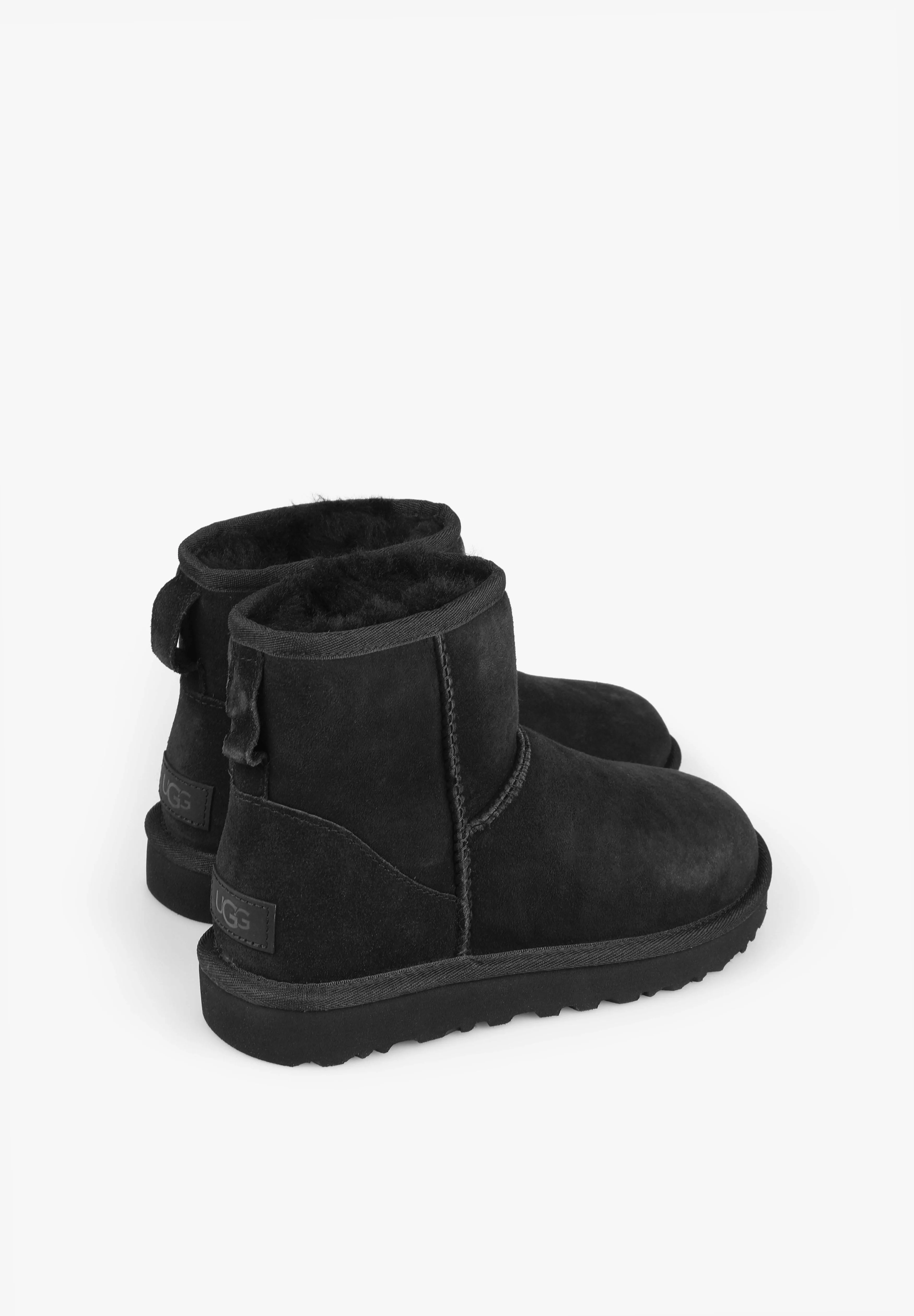 UGG | BOTAS CLASSIC MINI II - Image 3