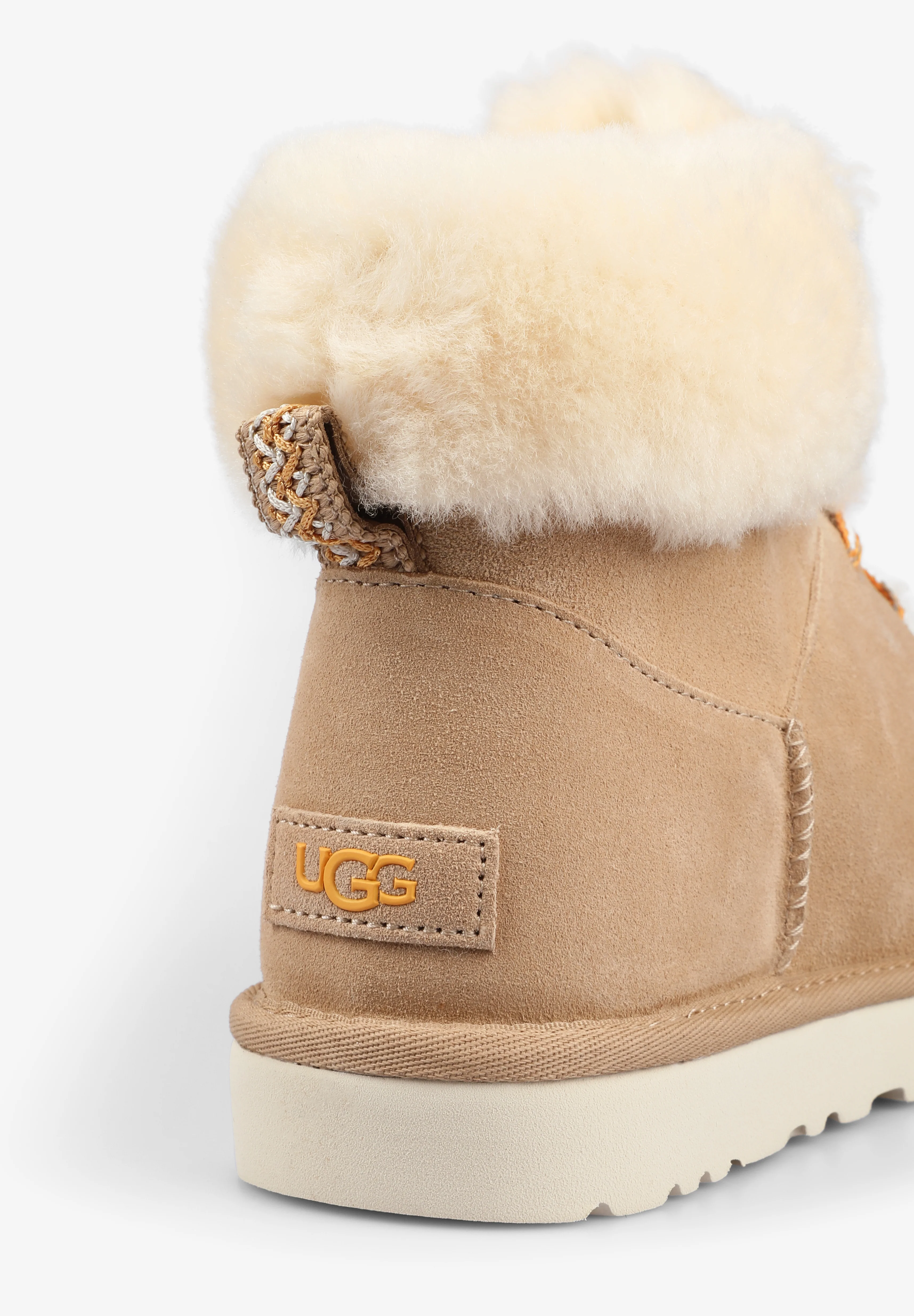 UGG | BOTAS CLASSIC MINI ALPINE LACE - Image 6