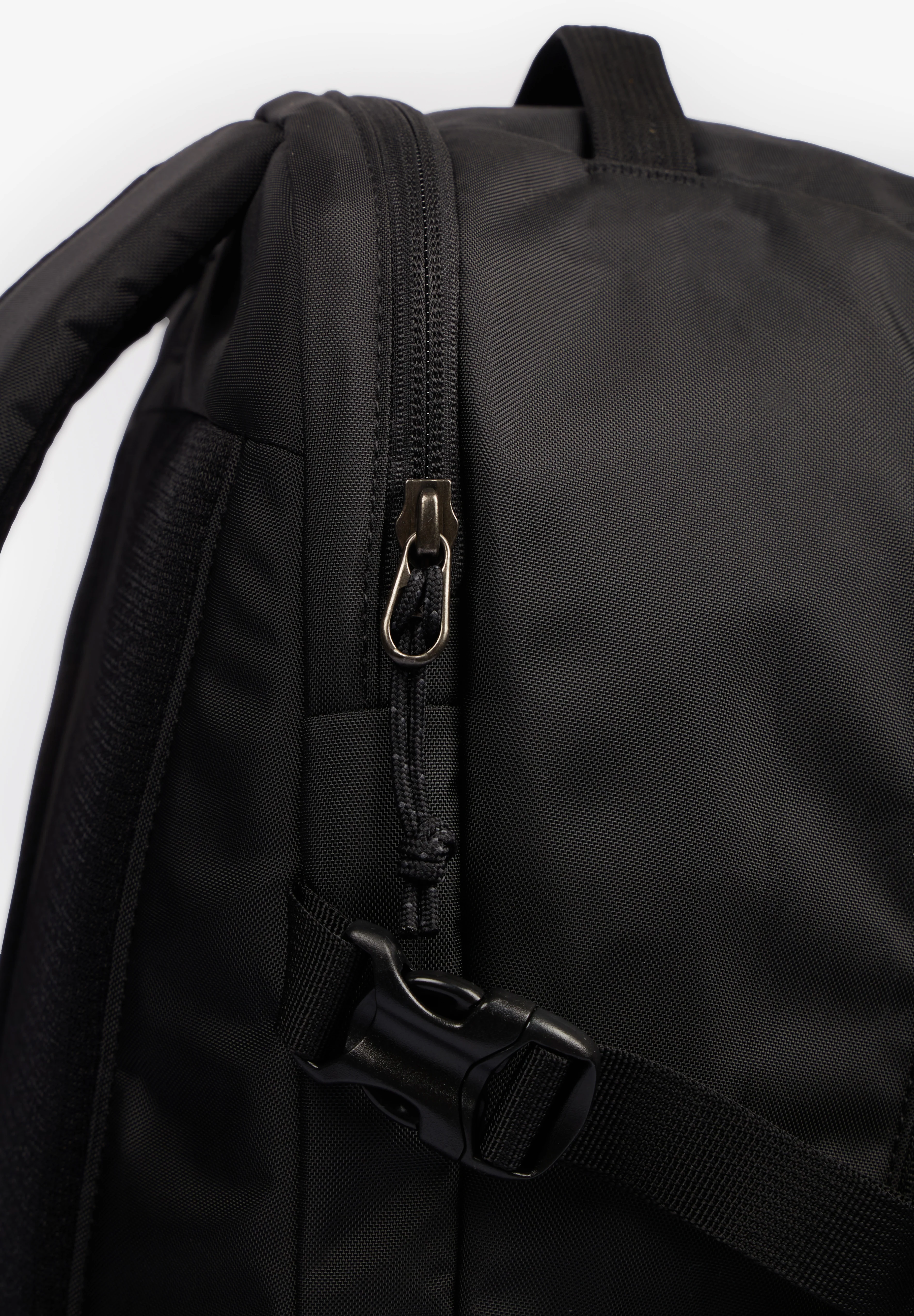 PATAGONIA | MOCHILA REFUGIO 26L - Image 5