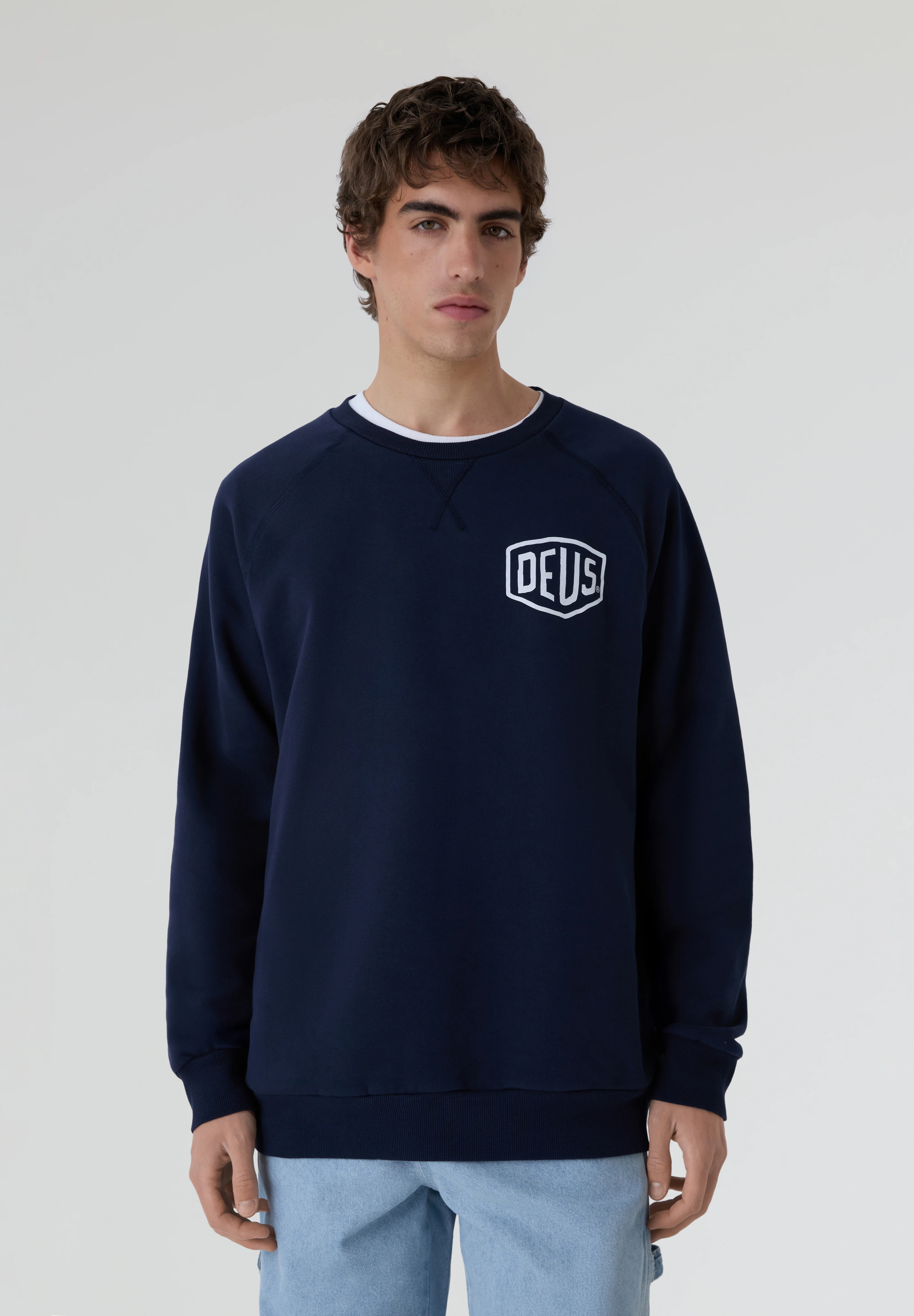 DEUS EX MACHINA | SUDADERA BIARRITZ ADDRESS CREW - Image 2
