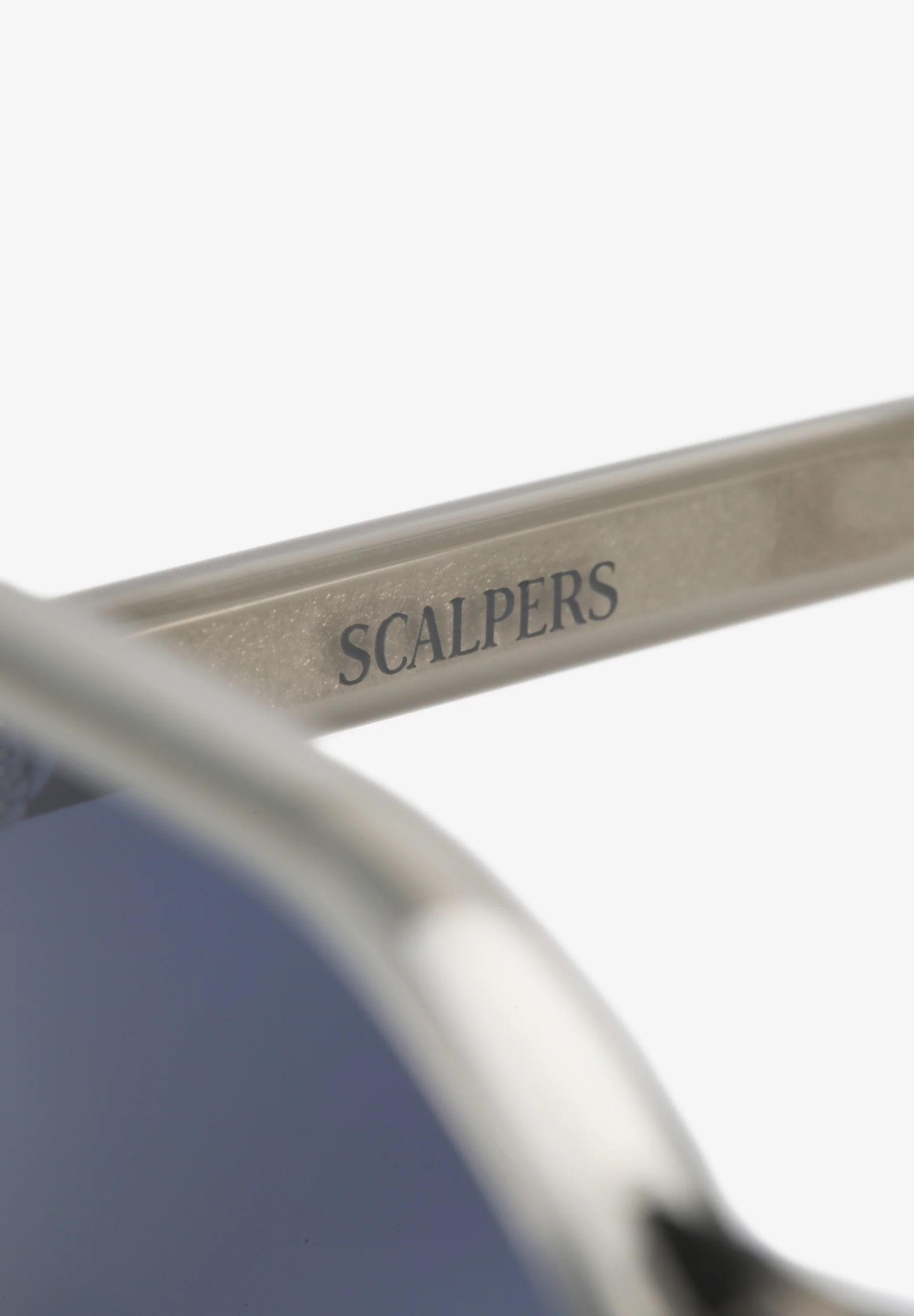 GAFAS SOL OVALADAS FINAS - Image 5