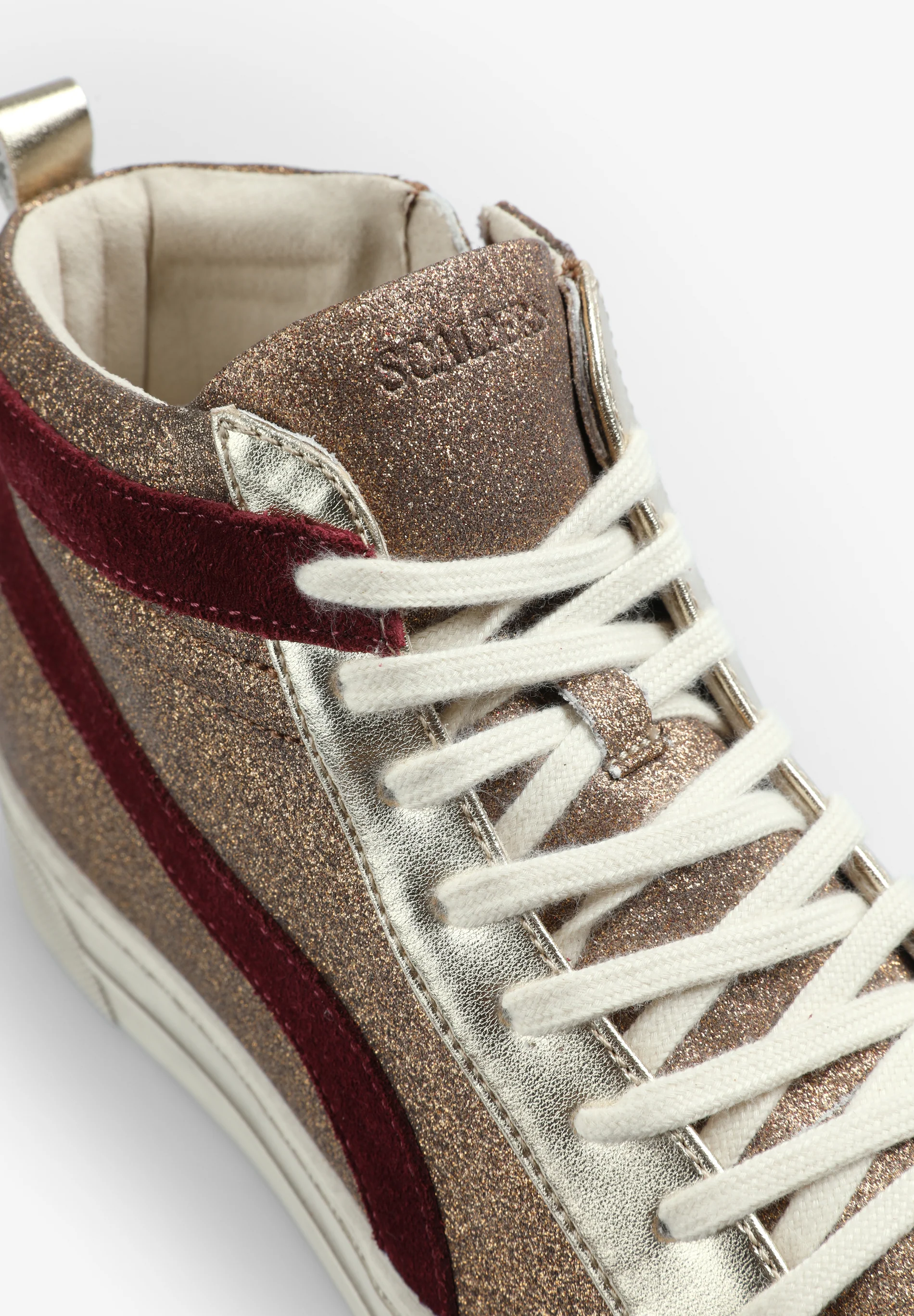SNEAKERS BOTAS ALTAS TACHUELAS - Image 7