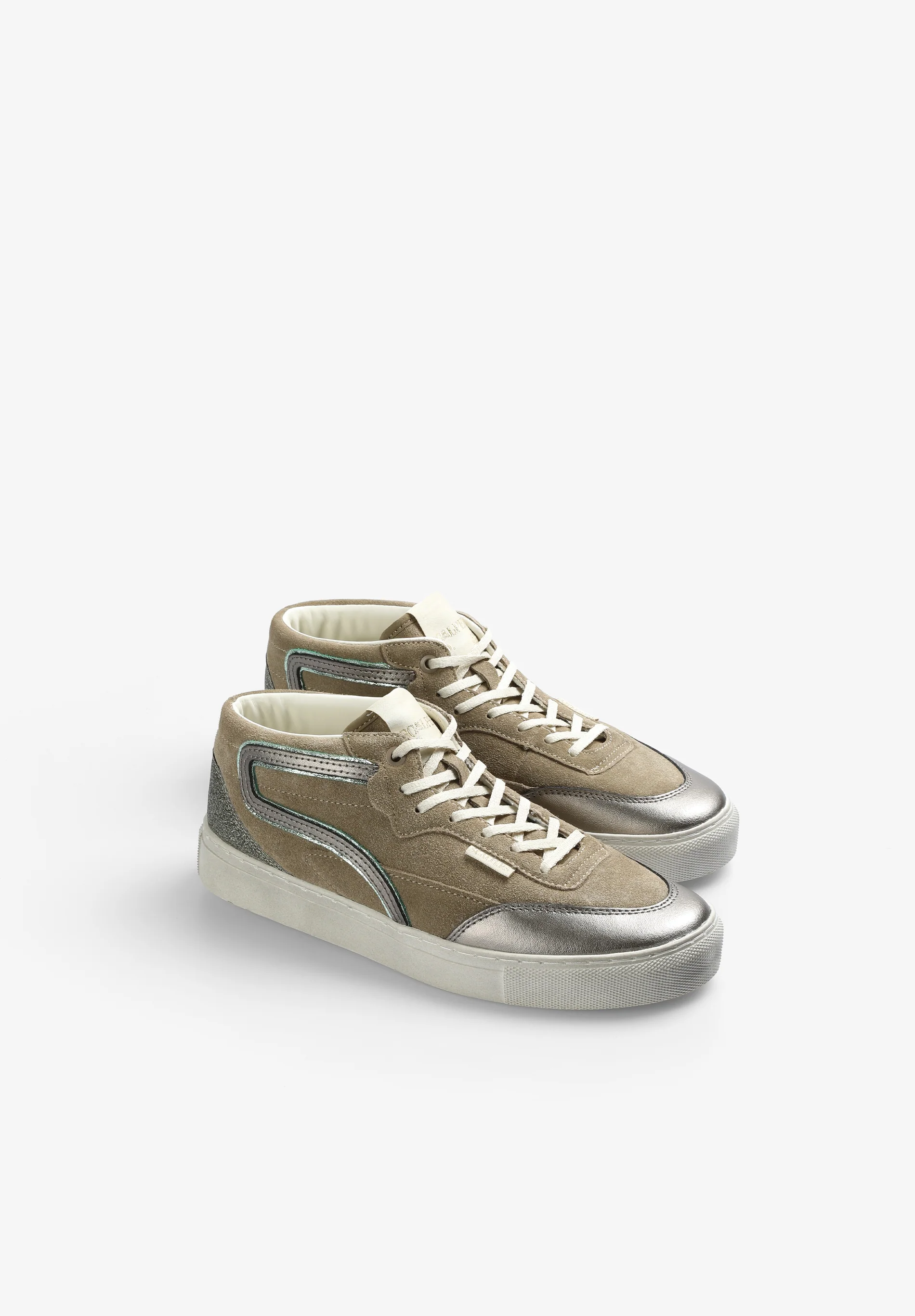 SNEAKERS BOTAS DETALLES METALIZADOS - Image 3