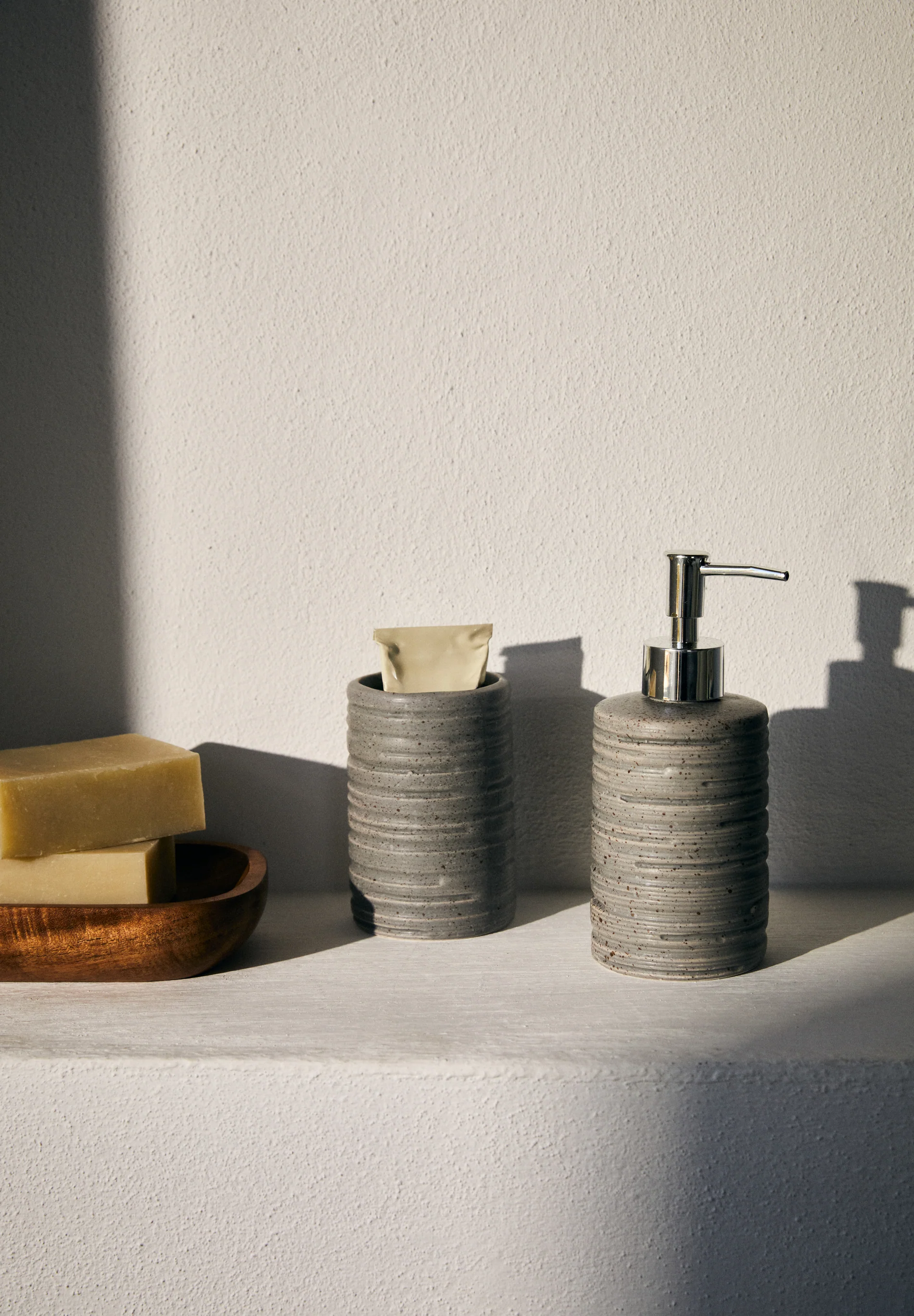 VASO RESINA PIEDRA - Image 2