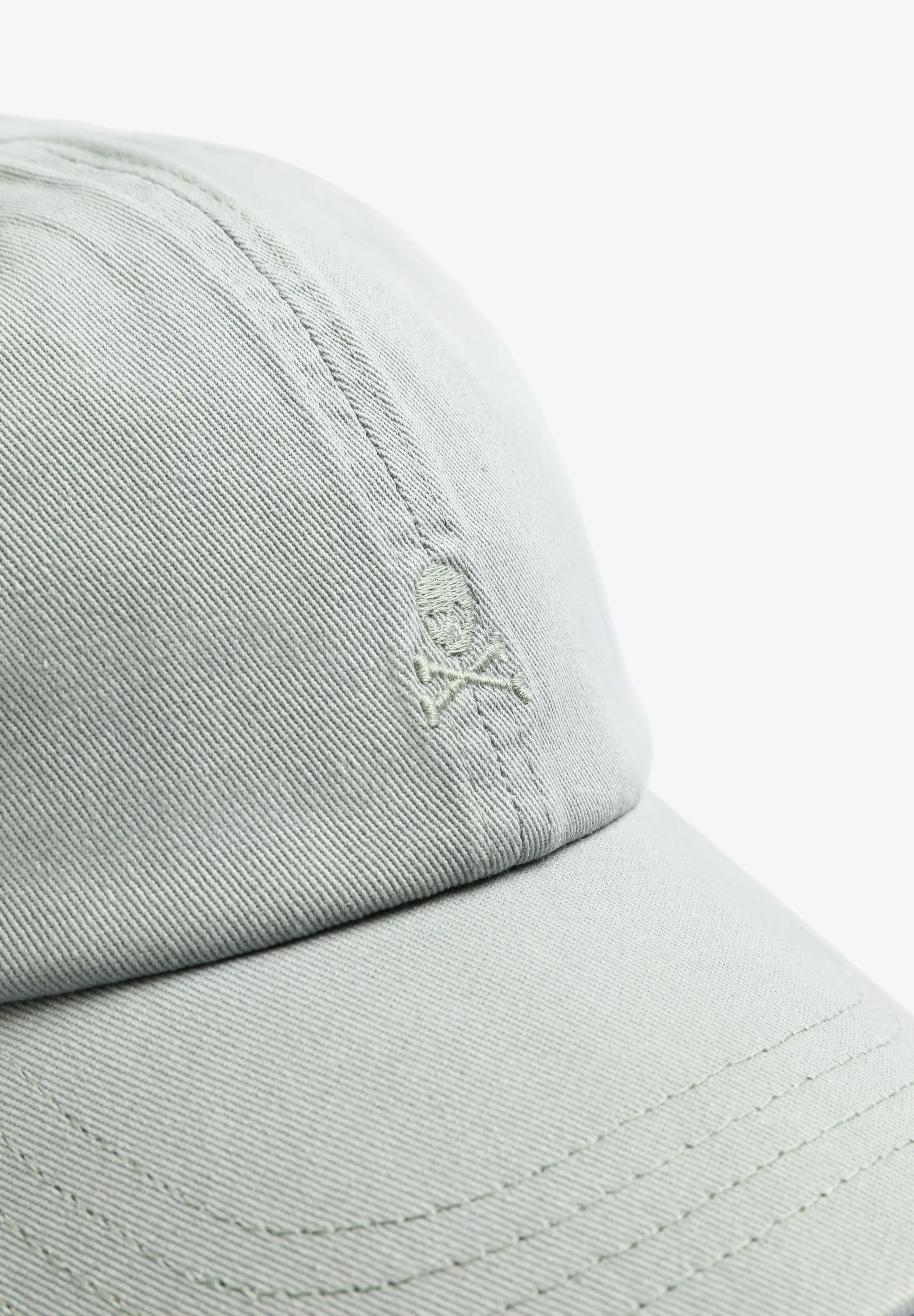 GORRA CALAVERA BORDADA - Image 3