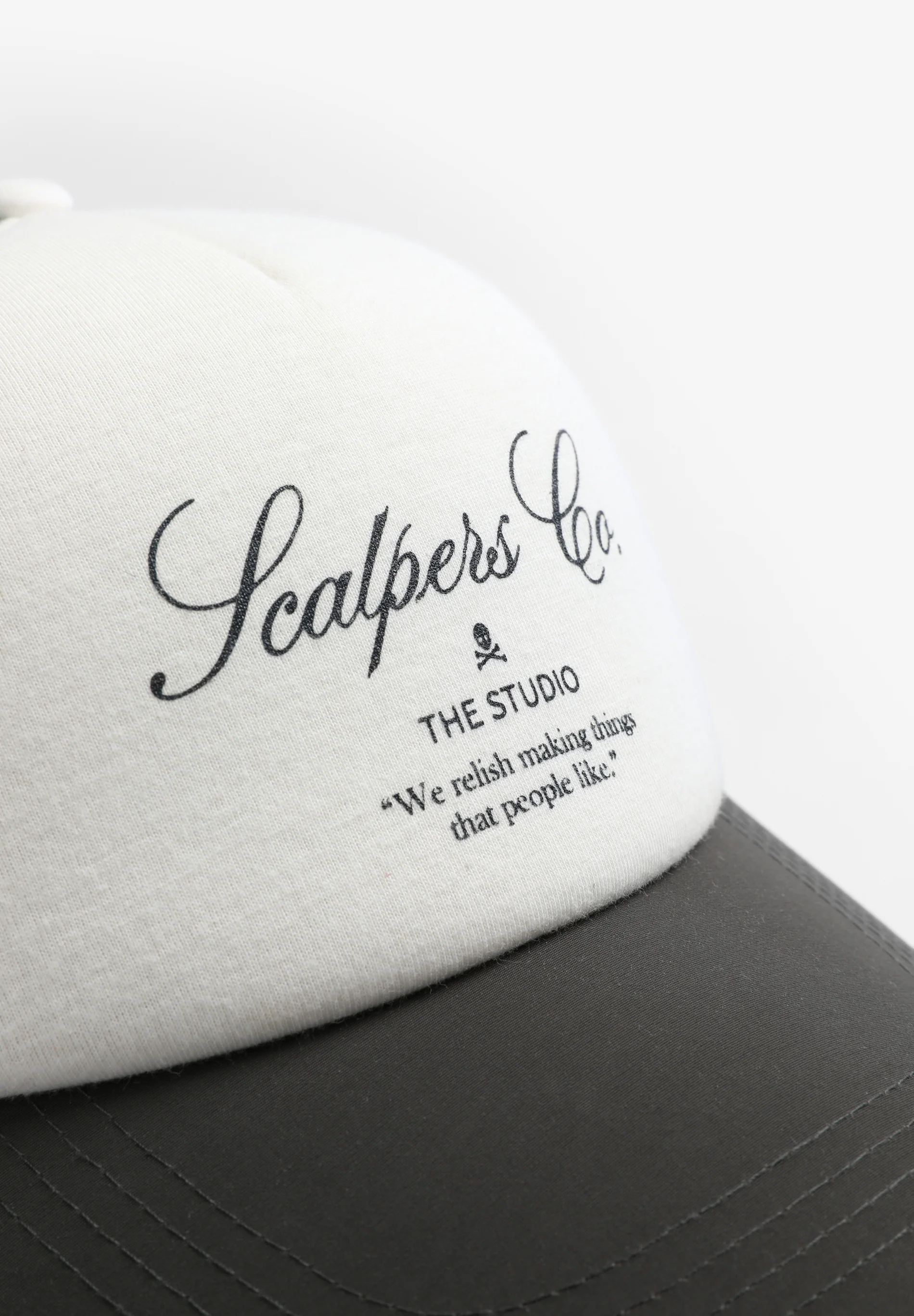 GORRA TRUCKER PRINT LOGO - Image 3