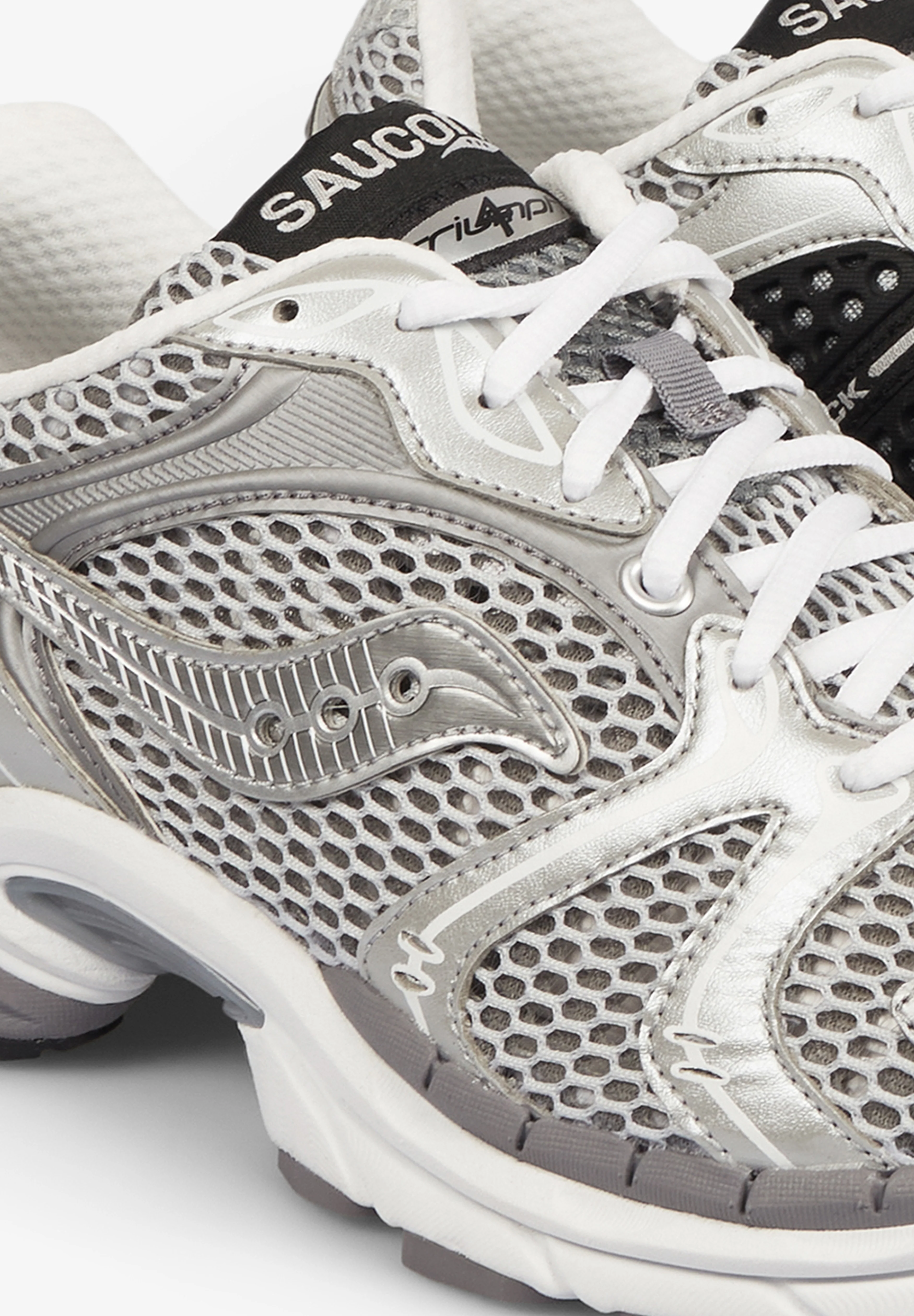 SAUCONY | SNEAKERS PROGRID TRIUMPH 4 - Image 3