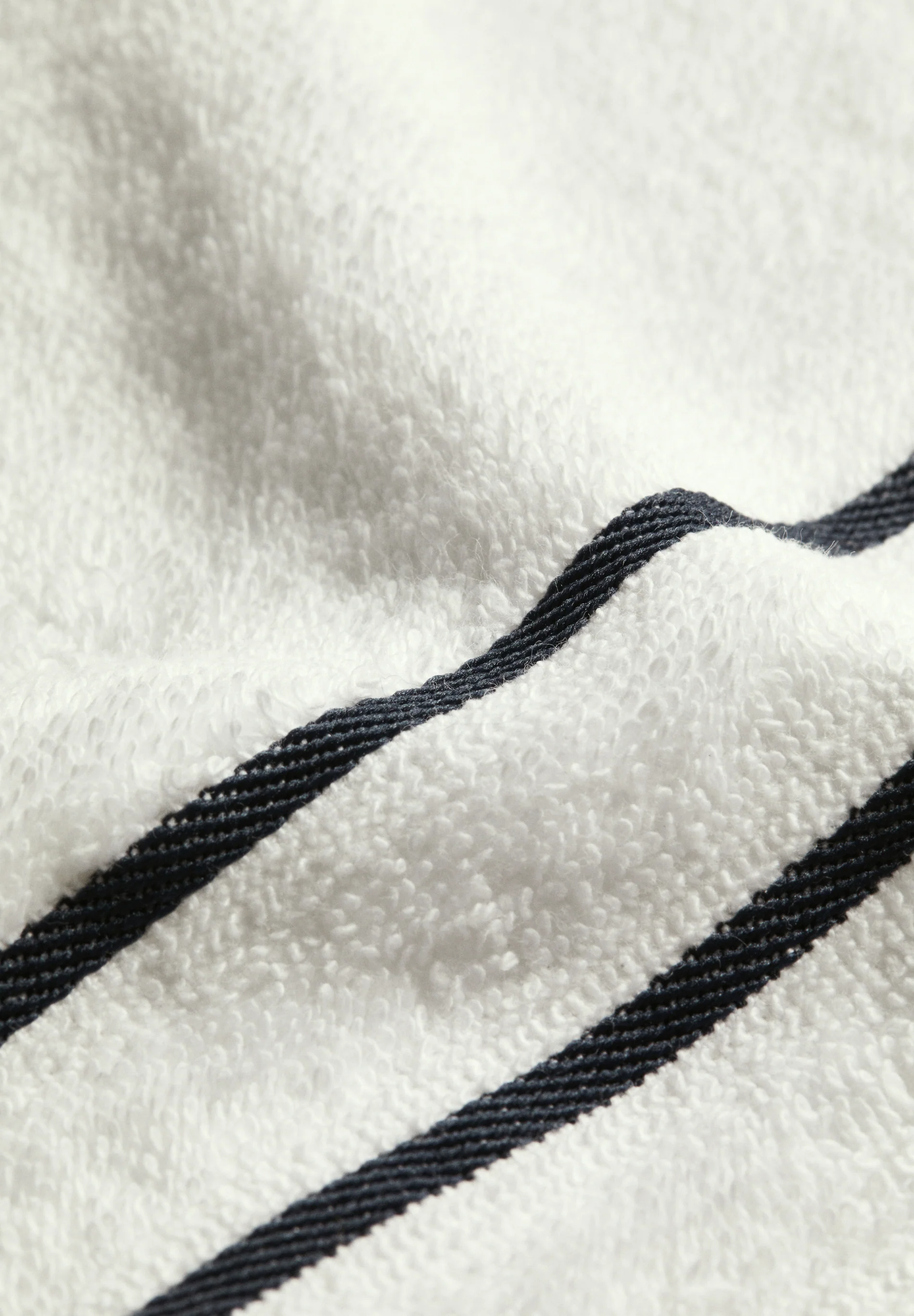 STRIPED TOWEL - Image 4