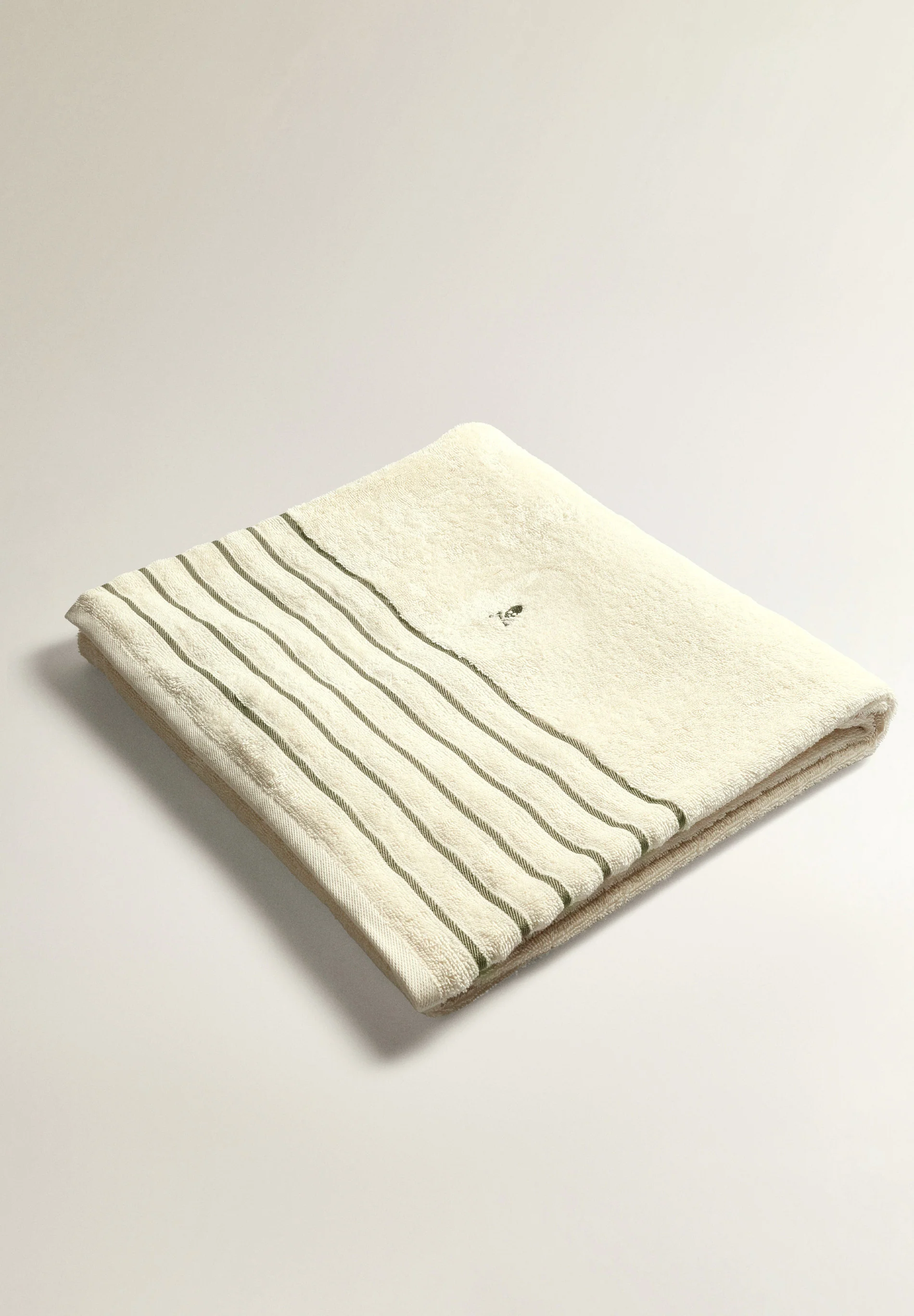 STRIPED TOWEL - Image 2