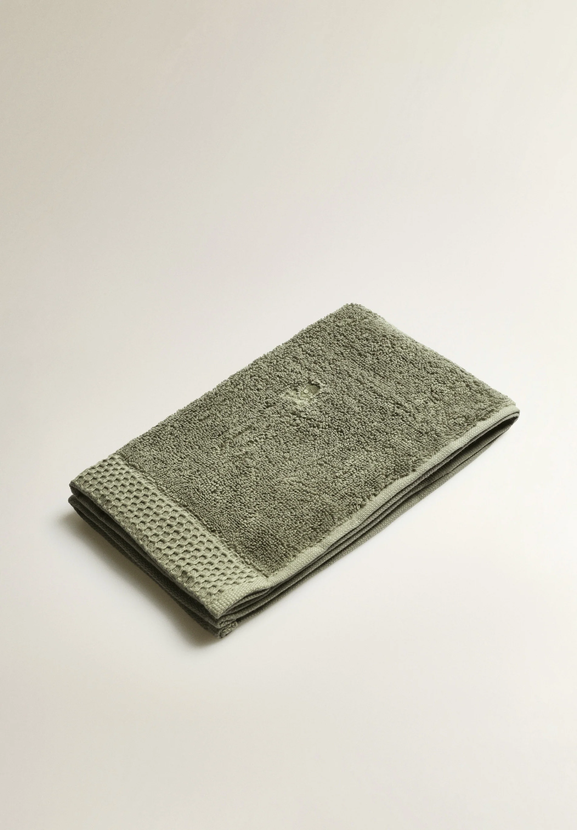 NIDUS TOWEL - Image 2