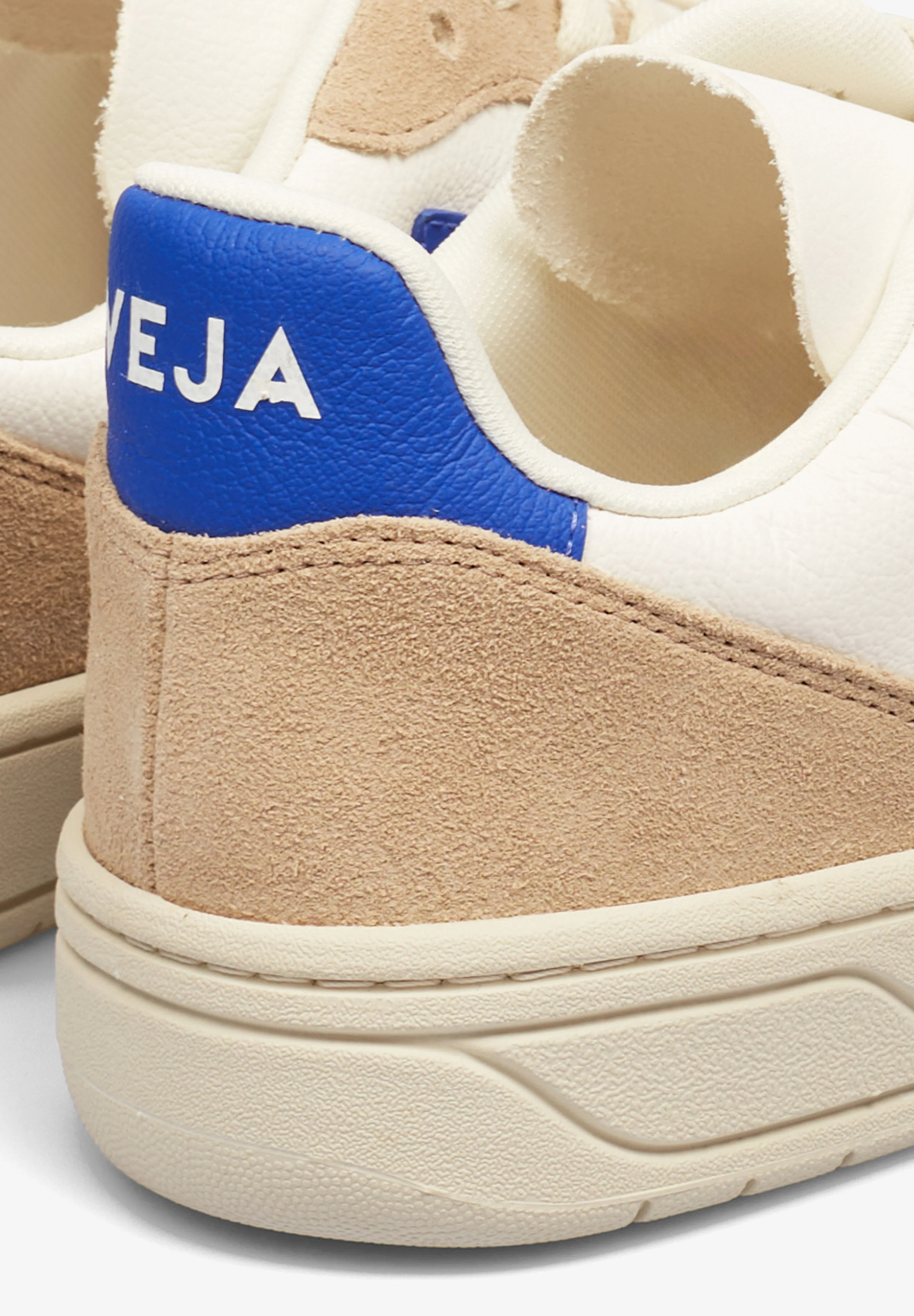 VEJA | SNEAKERS V-10 CHROMEFREE HOMBRE - Image 5