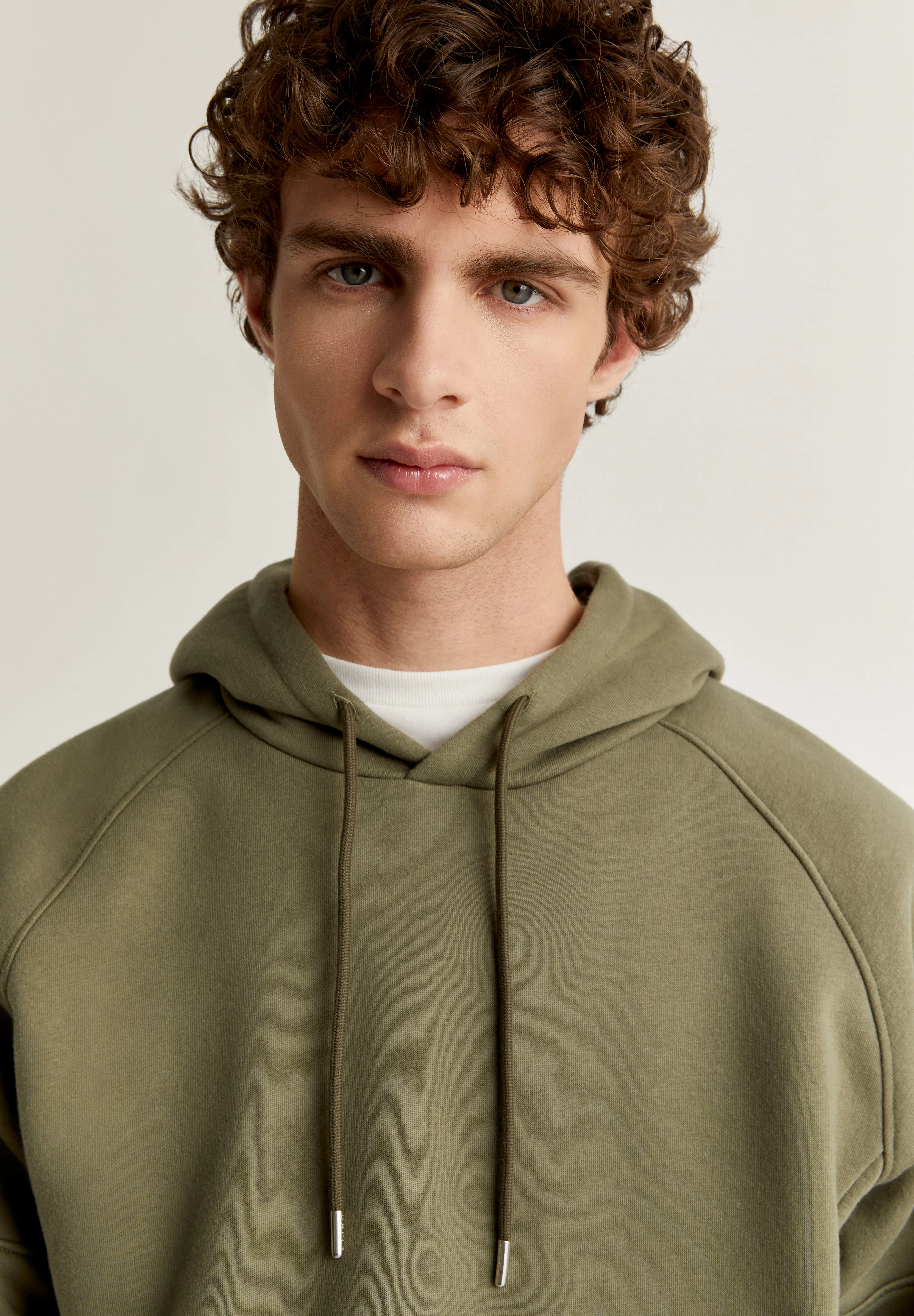 DEEPLY | SUDADERA BOLSILLOS CAPUCHA - Image 4