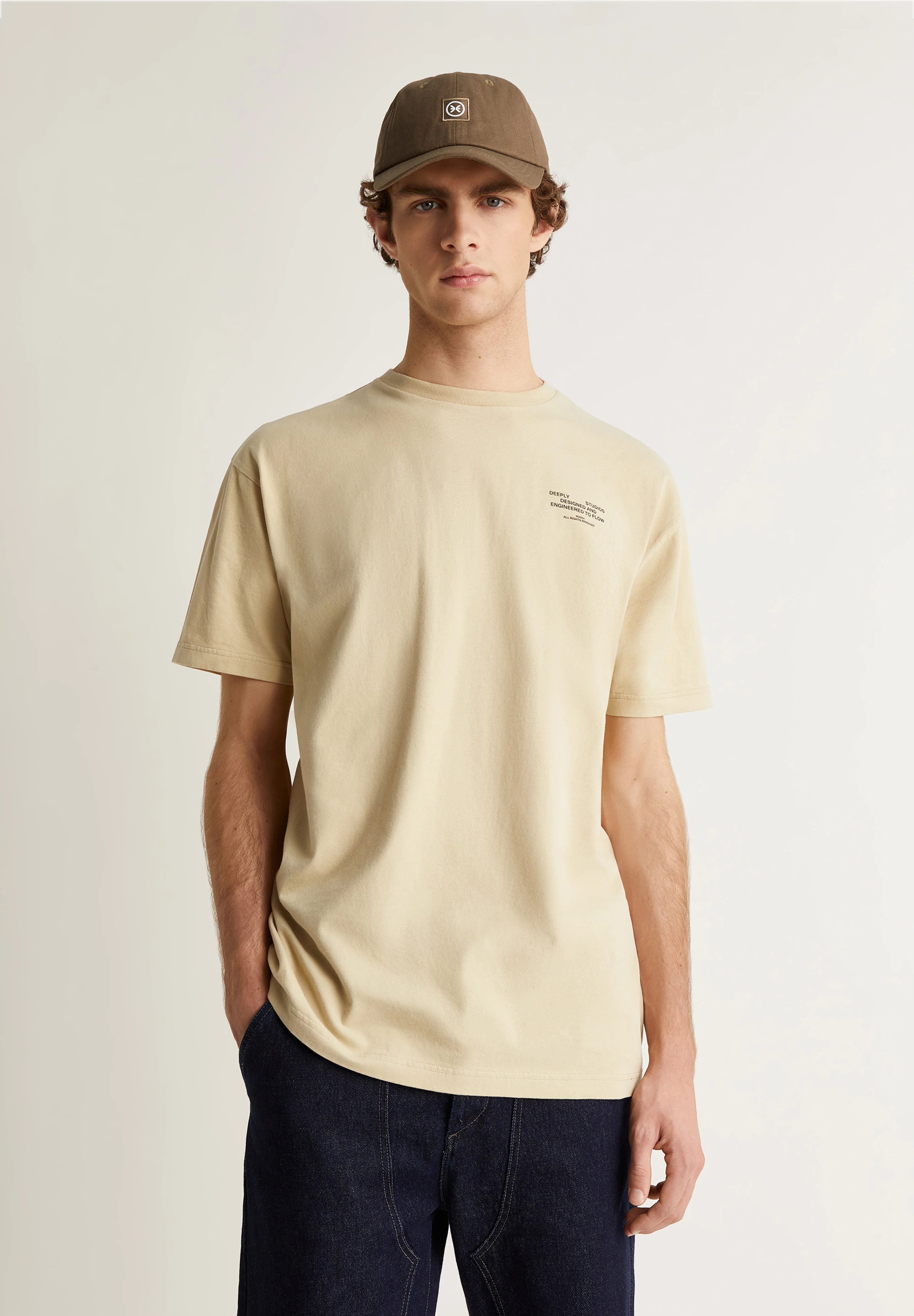 DEEPLY | CAMISETA GRÁFICO TRASERO - Image 3