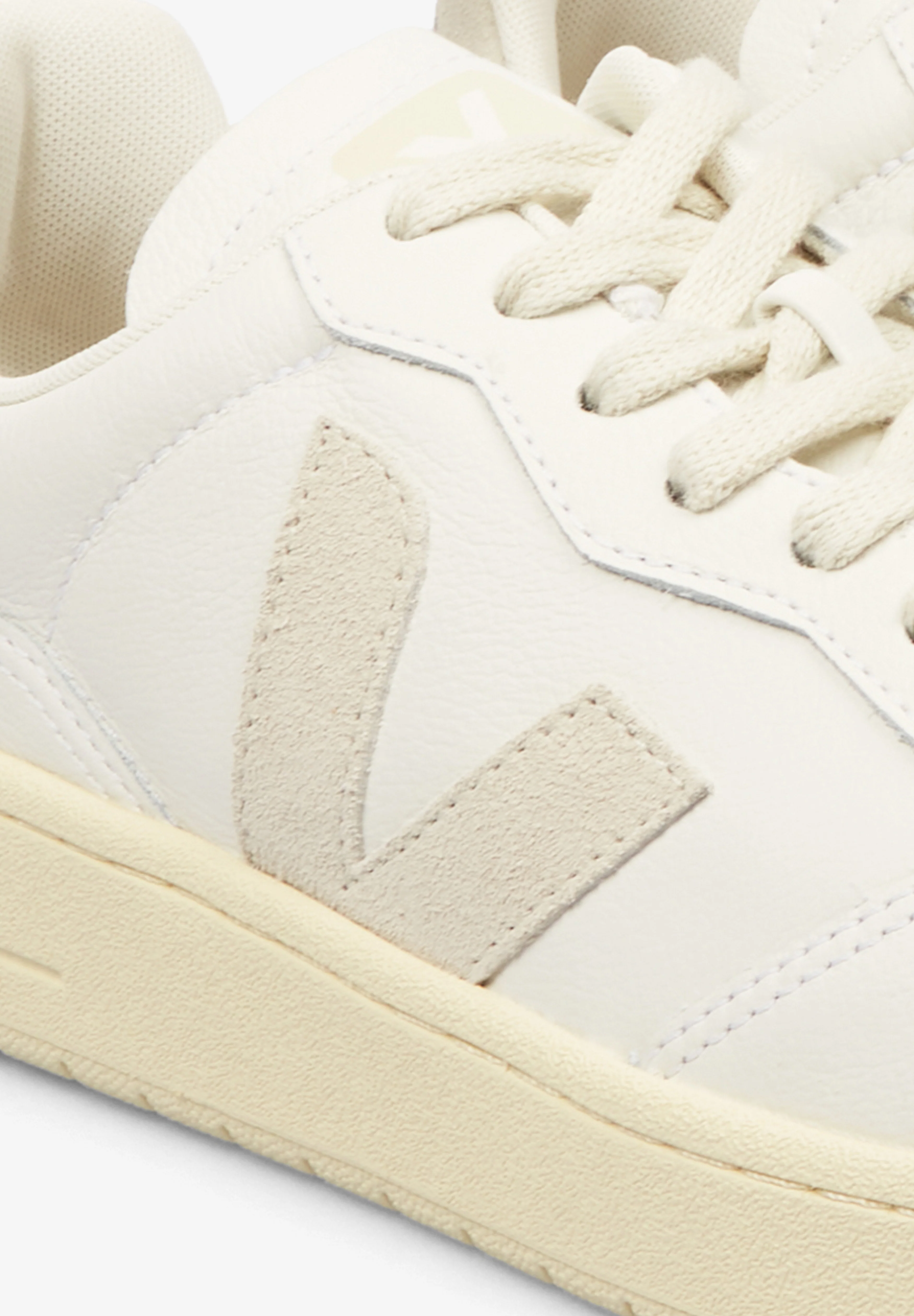 VEJA | SNEAKERS V-90 MUJER - Image 4