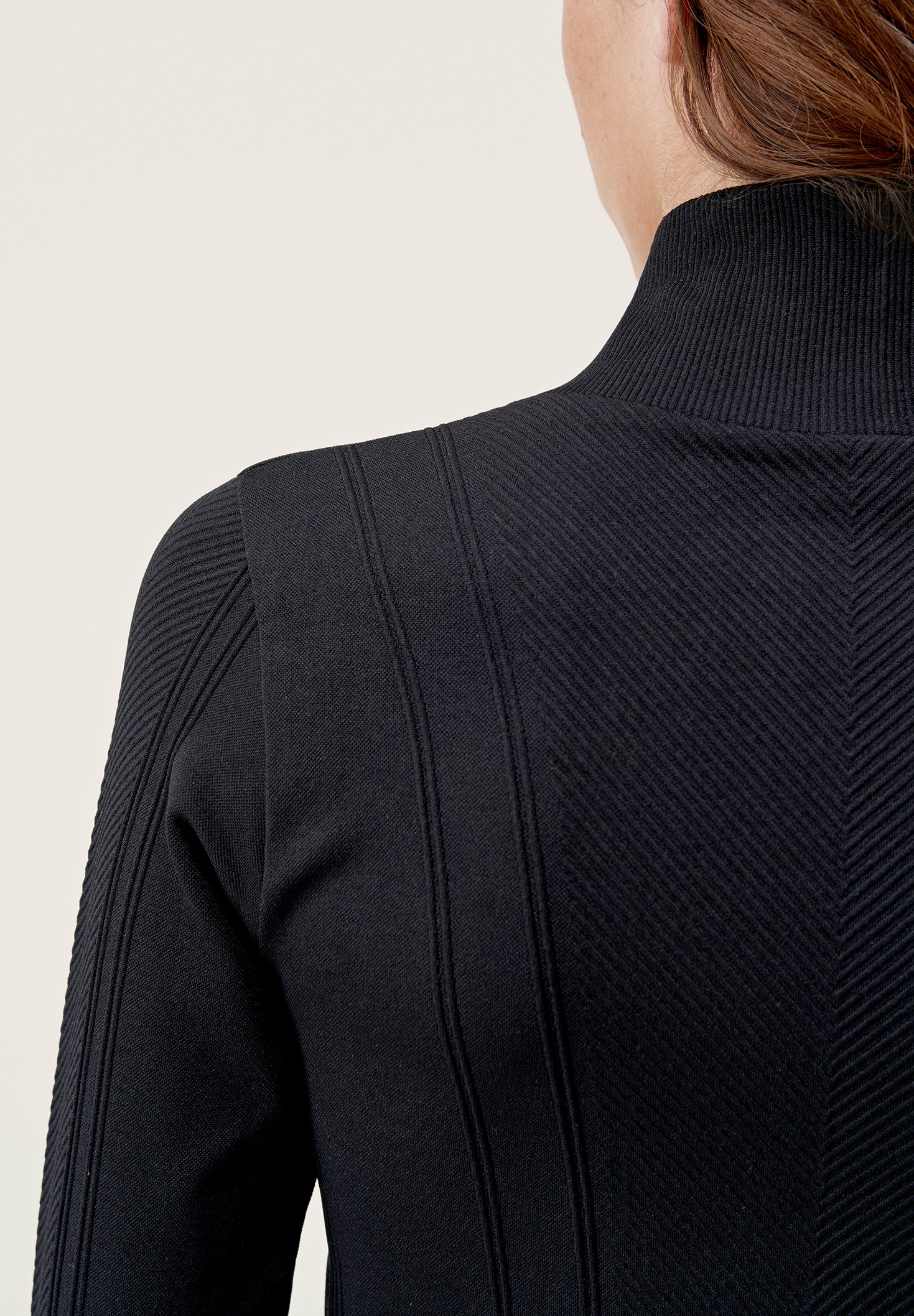BORN LIVING YOGA | JACKET INDIA - Image 4