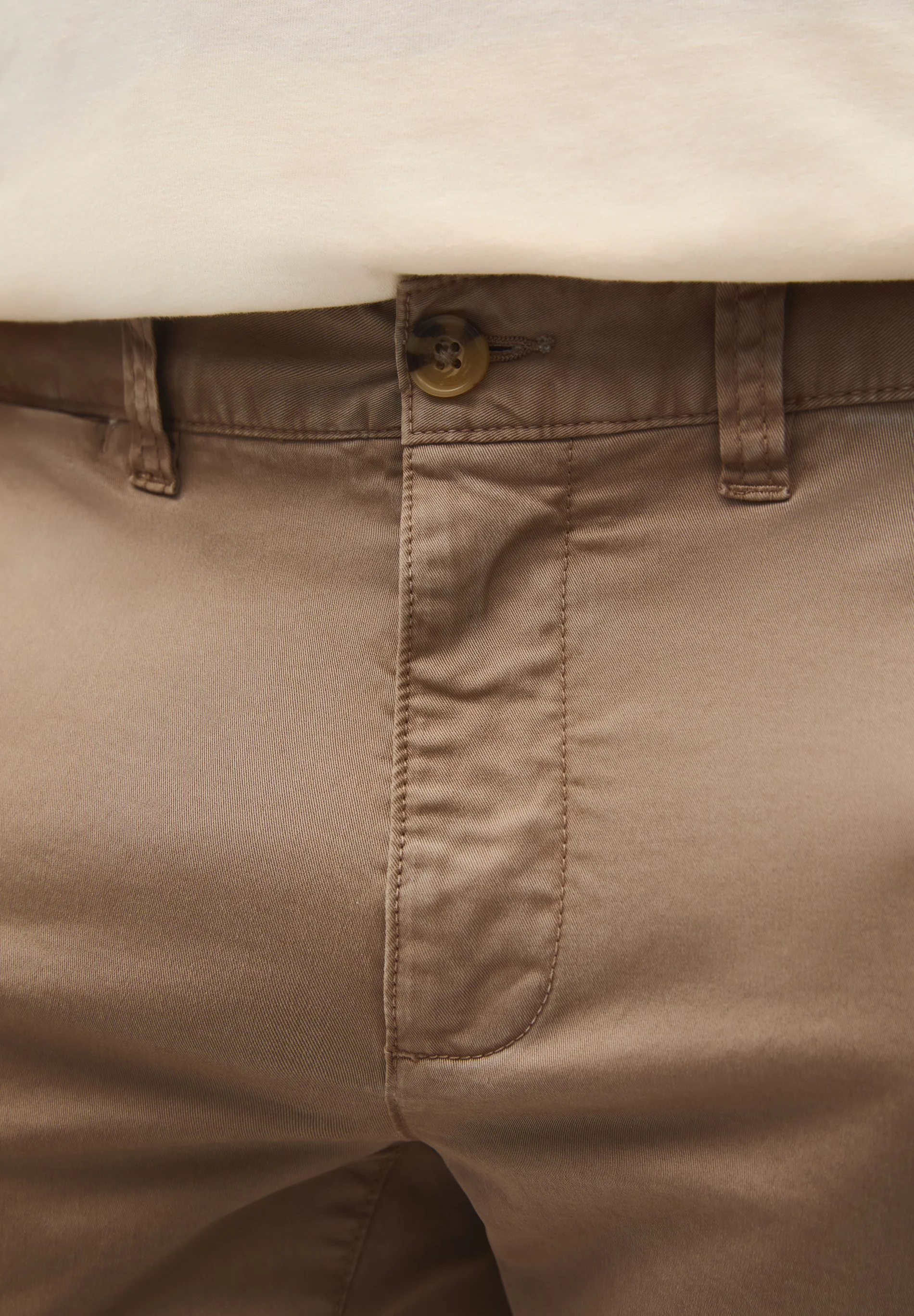 PANTALÓN CHINO CASUAL - Image 3