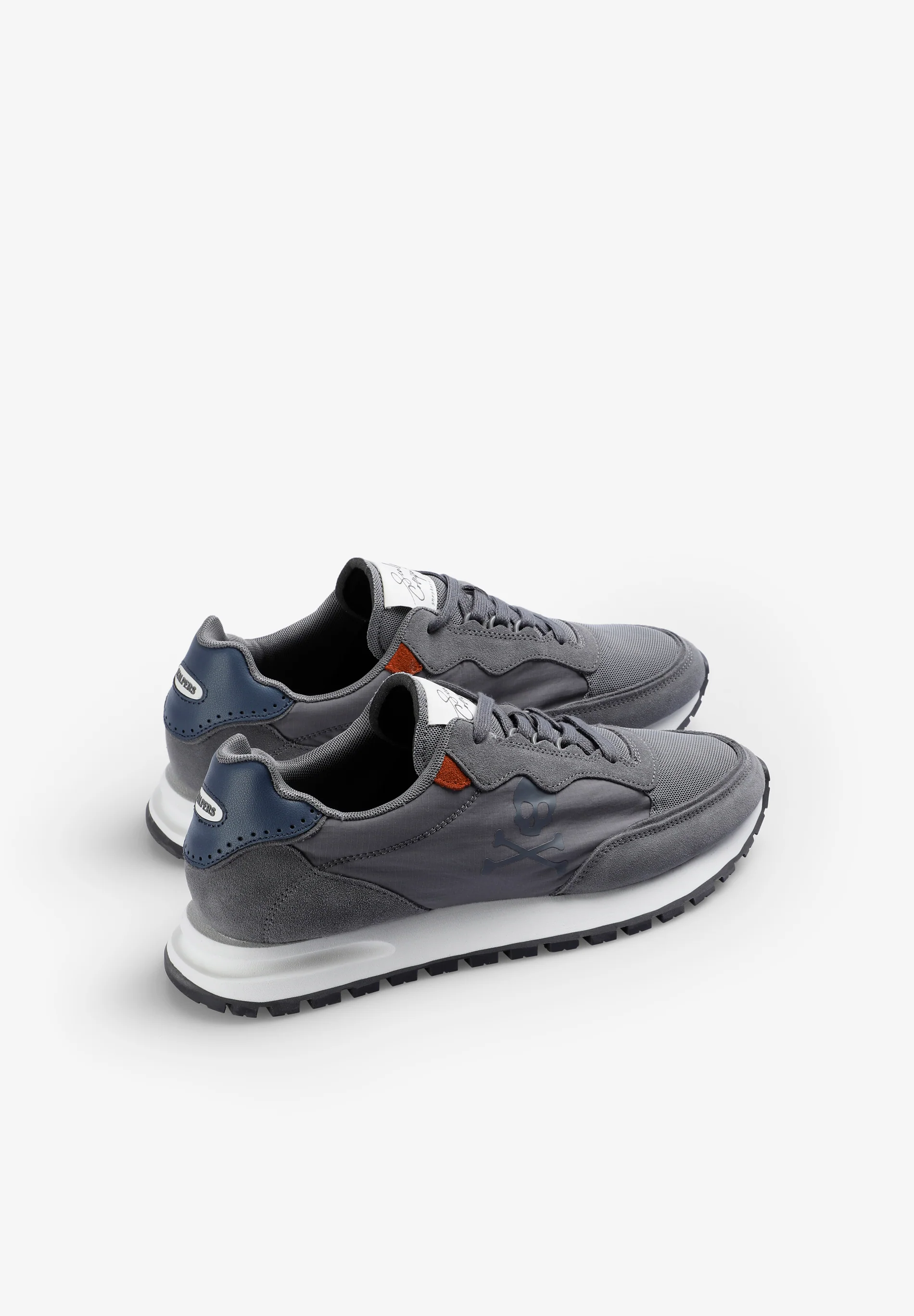 SNEAKERS LIGERAS CALAVERA CONTRASTE - Image 3