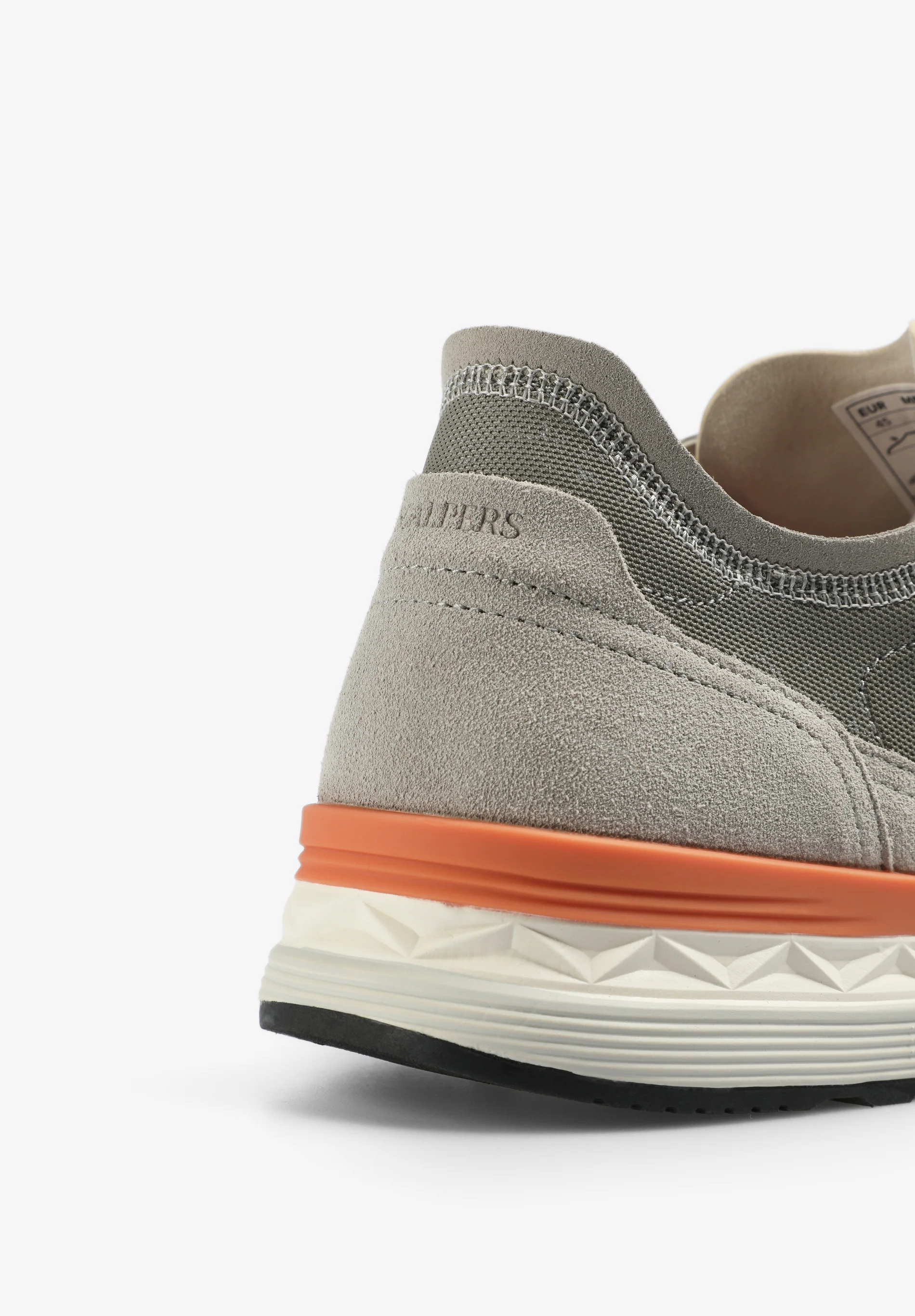 SNEAKERS CALAVERA DETALLE CONTRASTE - Image 6