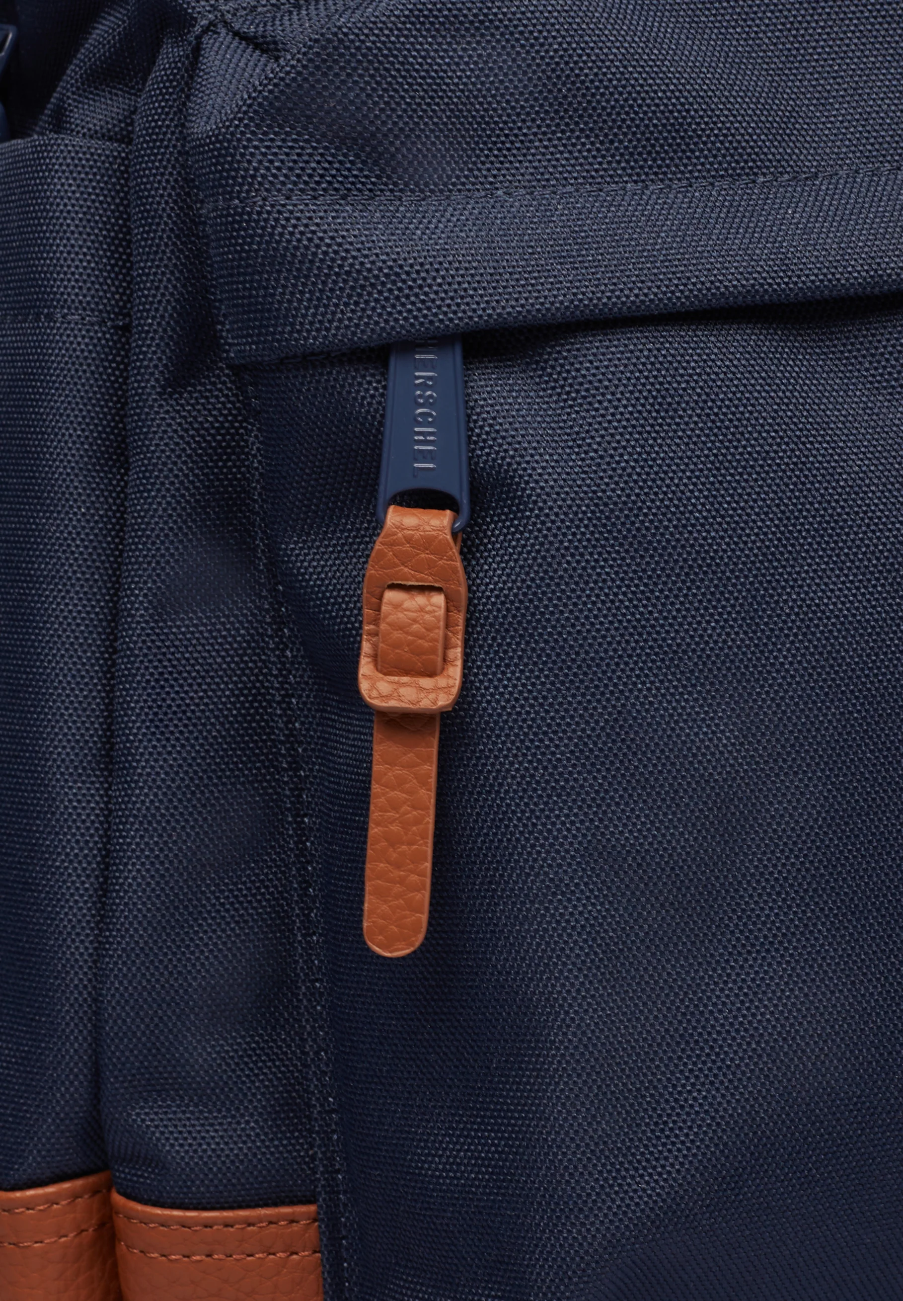 HERSCHEL | MOCHILA HERITAGE - Image 6