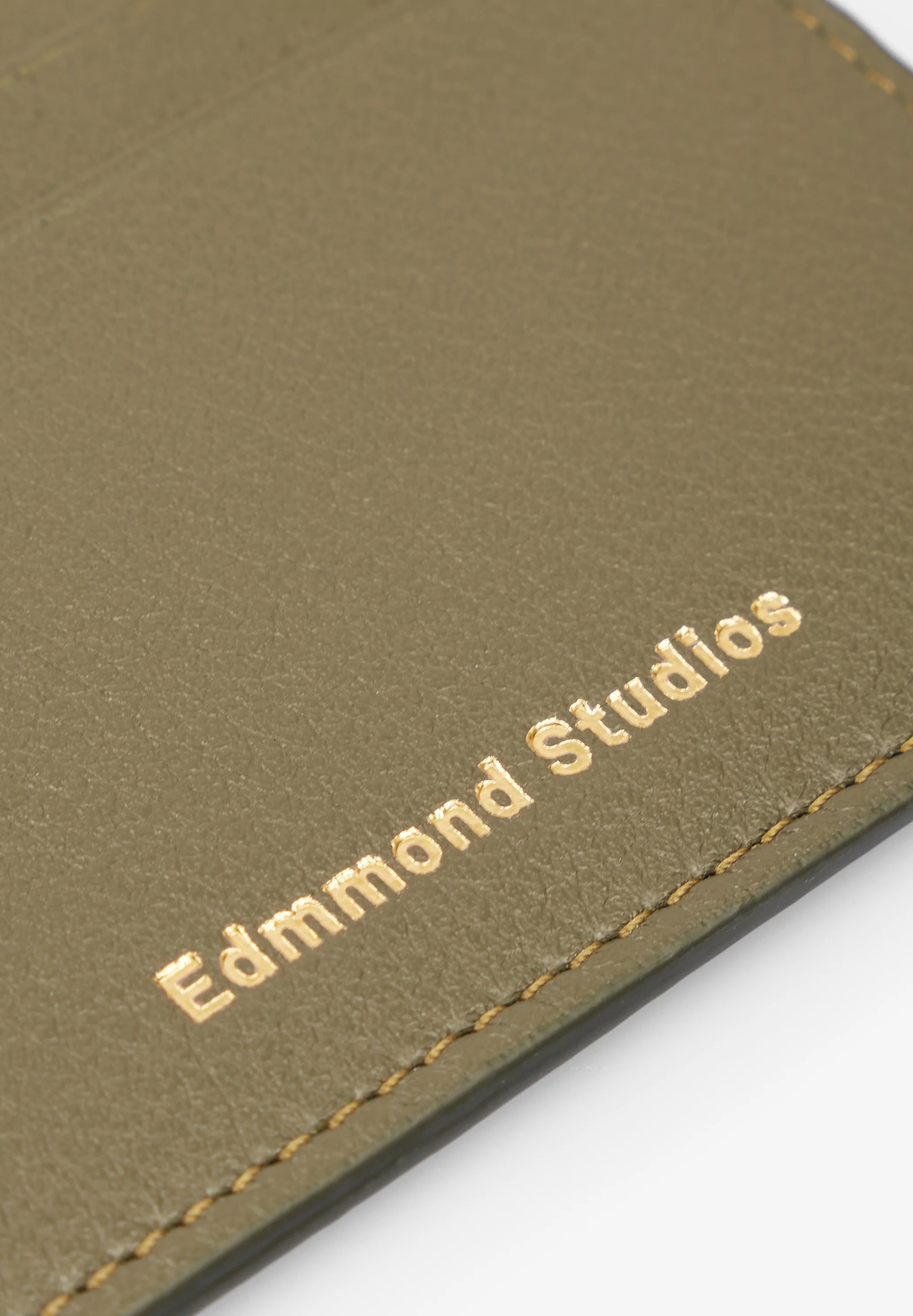 EDMMOND STUDIOS | TARJETERO DK - Image 2
