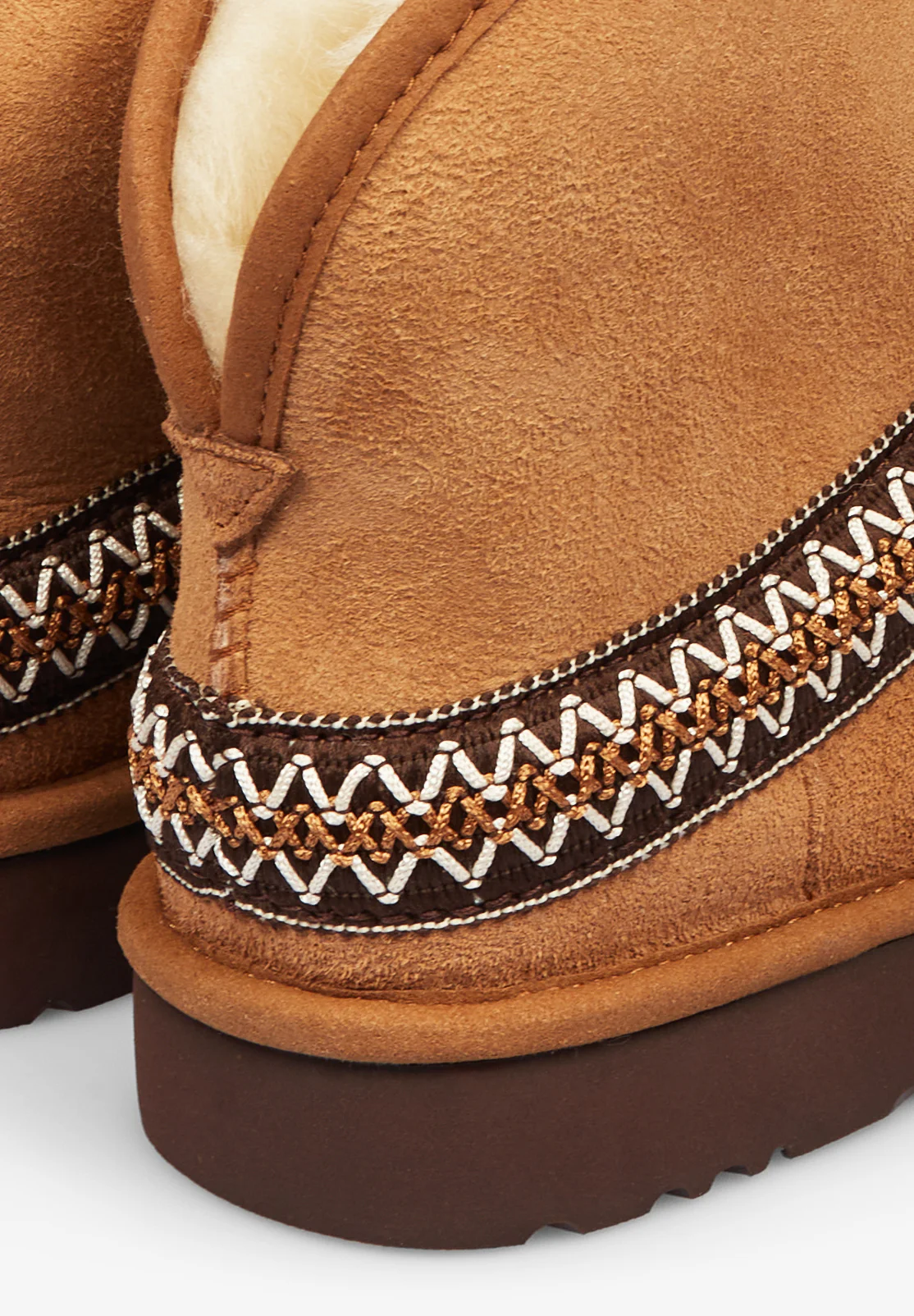 UGG | W CLASSIC MINI CRESCENT - Image 5
