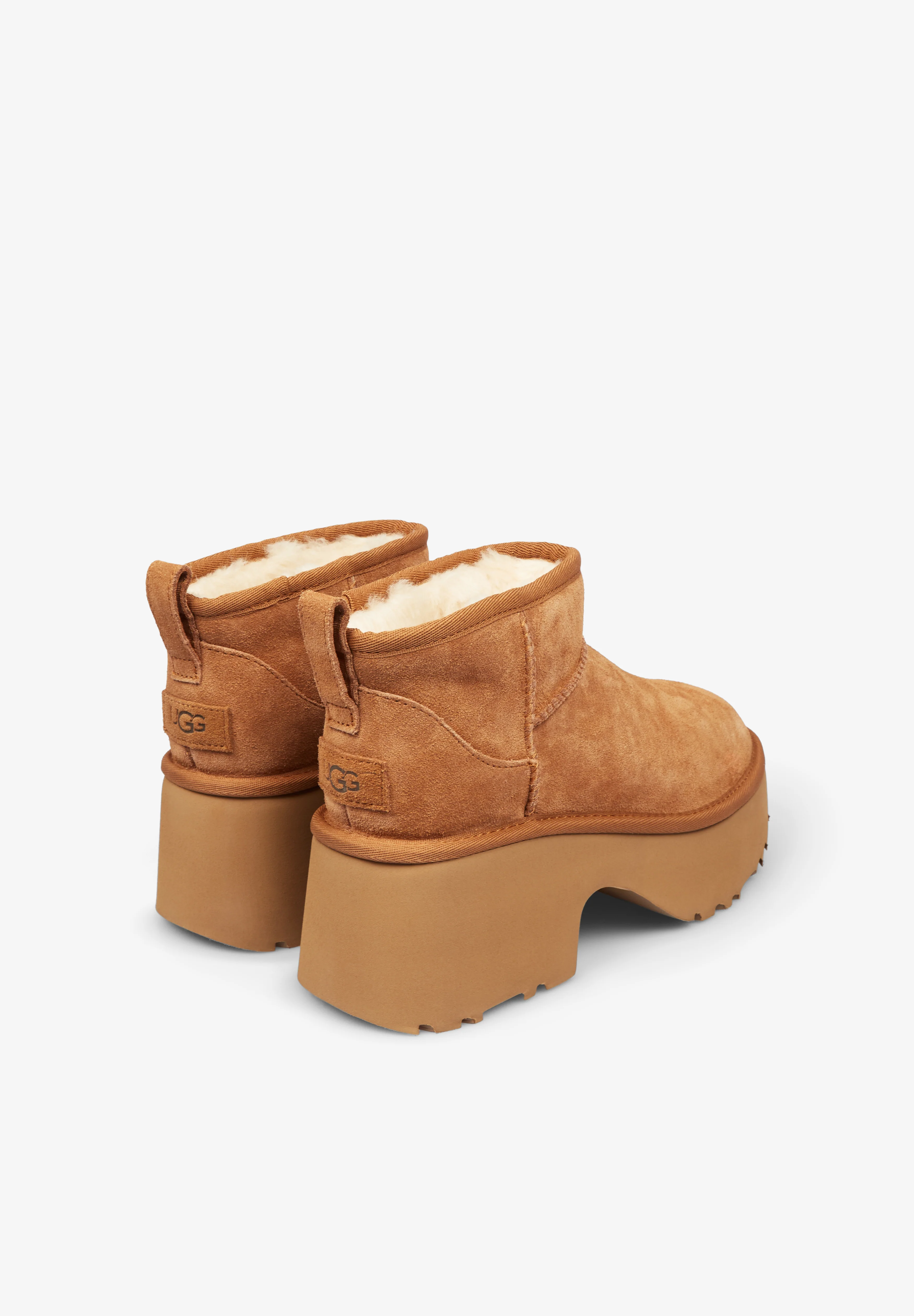 UGG | W CLASSIC ULTRA MINI NEW HEIGHTS - Image 3