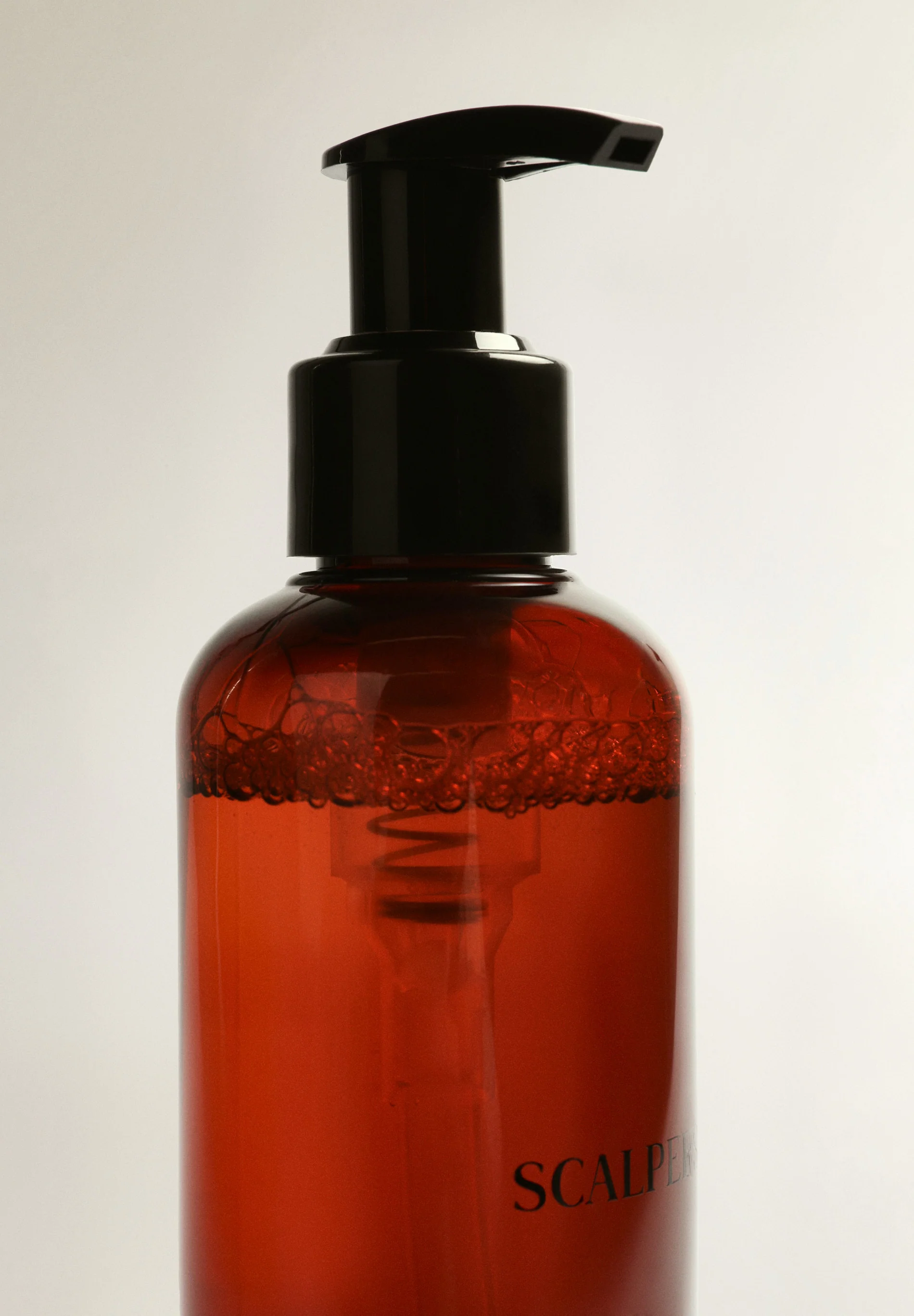 JABÓN LÍQUIDO 07 250 ML CITRUS, ARMOISE, CARDAMOM - Image 3