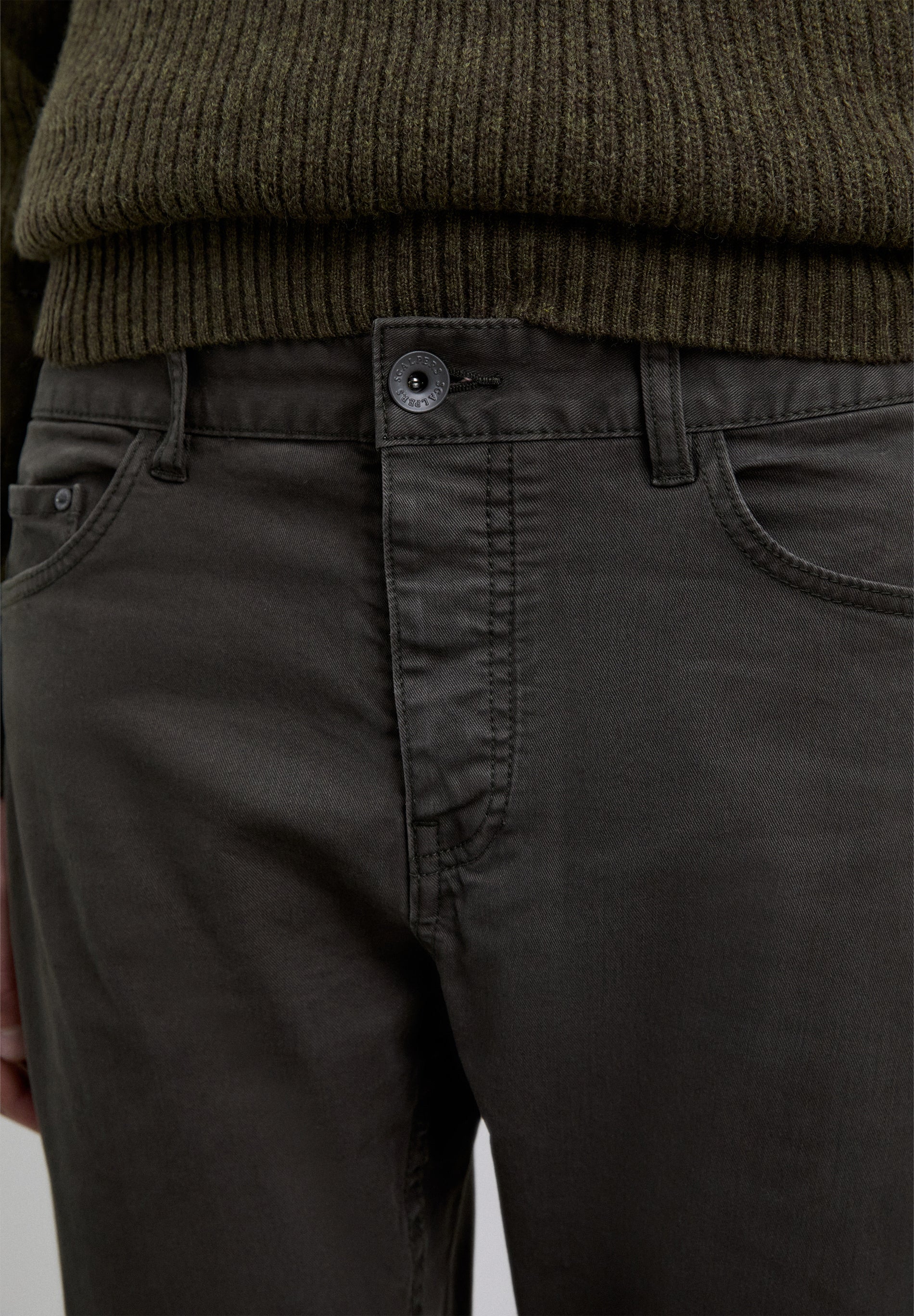 PANTALÓN CHINO ALGODÓN - Image 3