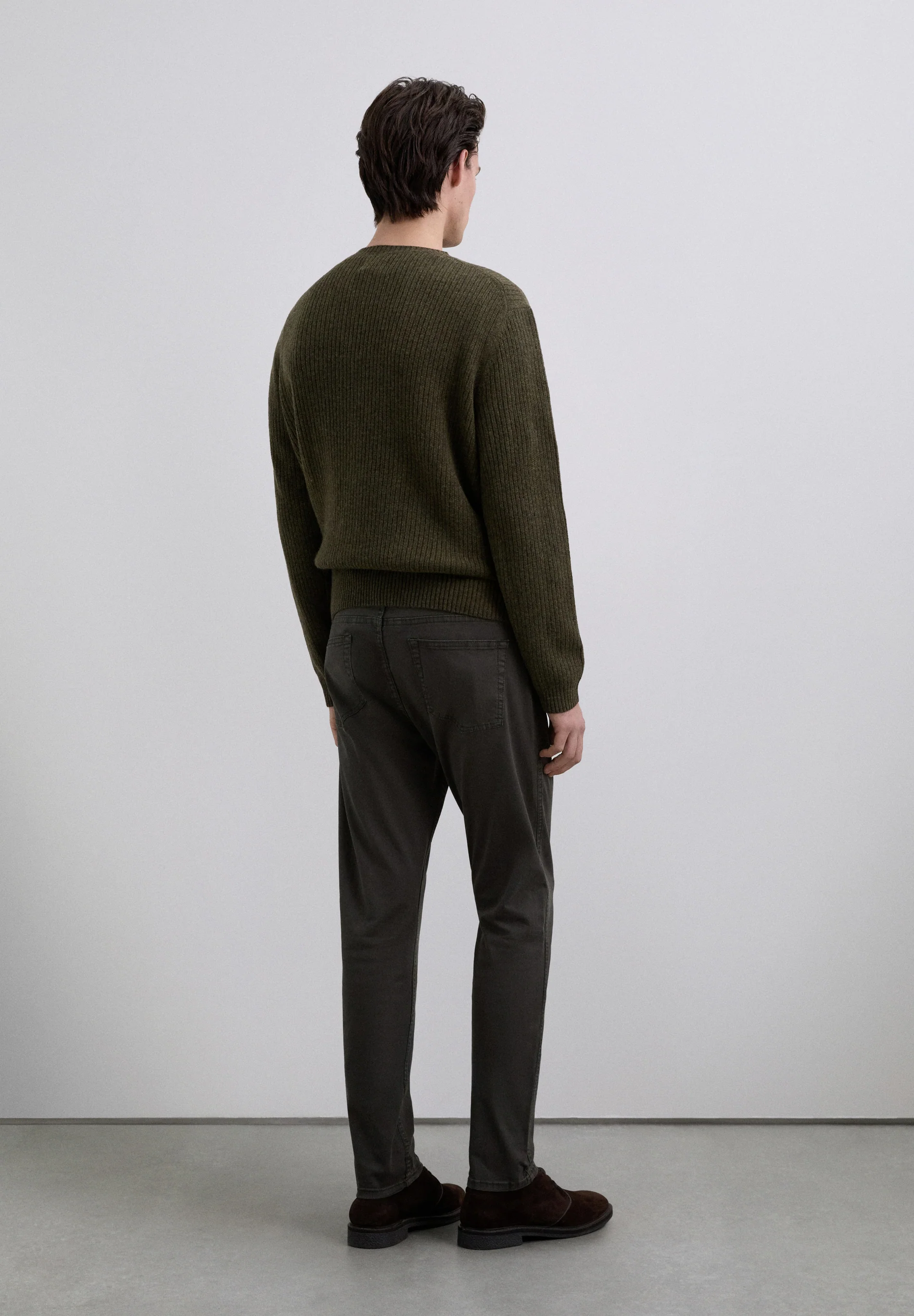PANTALÓN CHINO ALGODÓN - Image 4