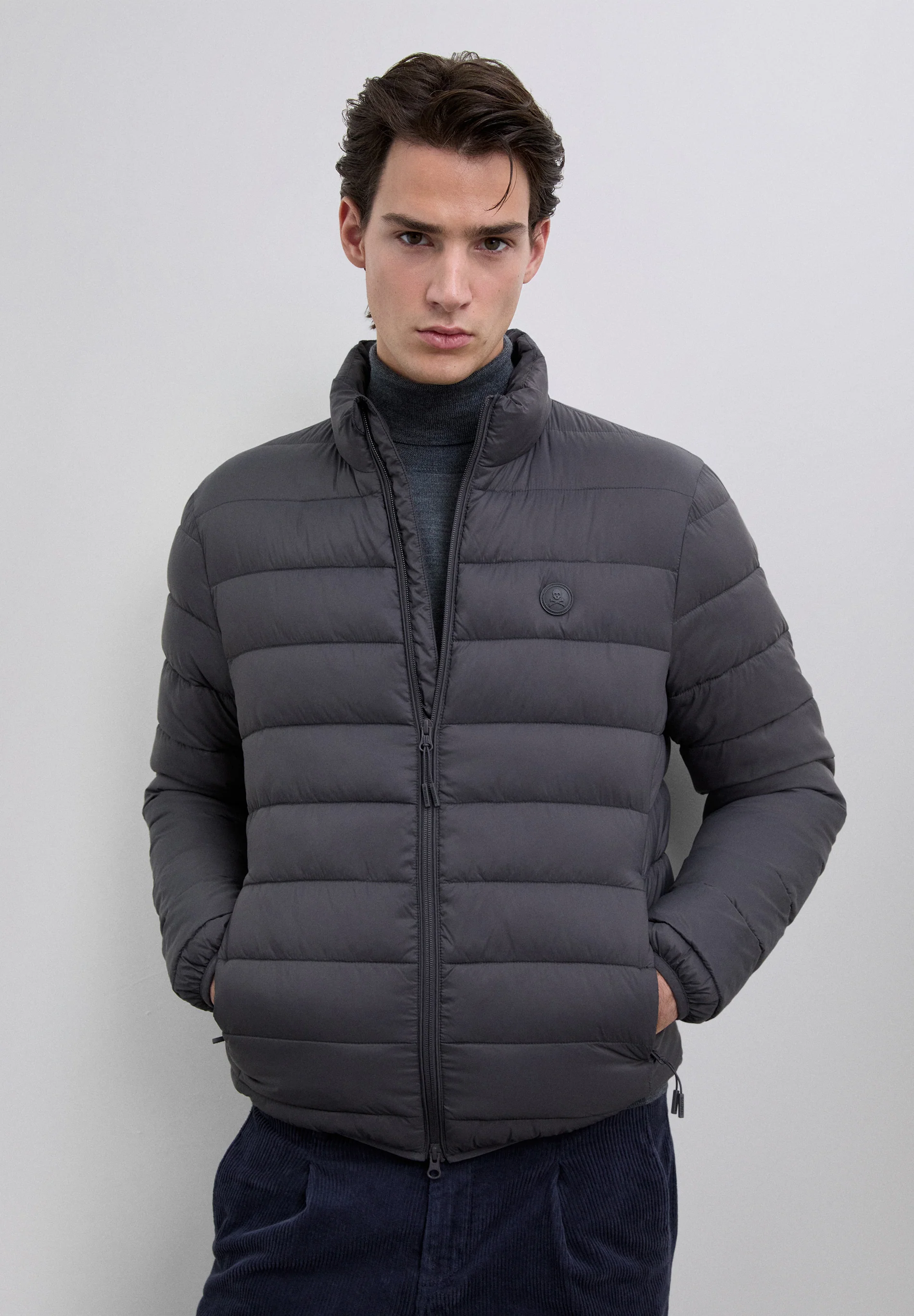 CHAQUETA ACOLCHADA LIGERA