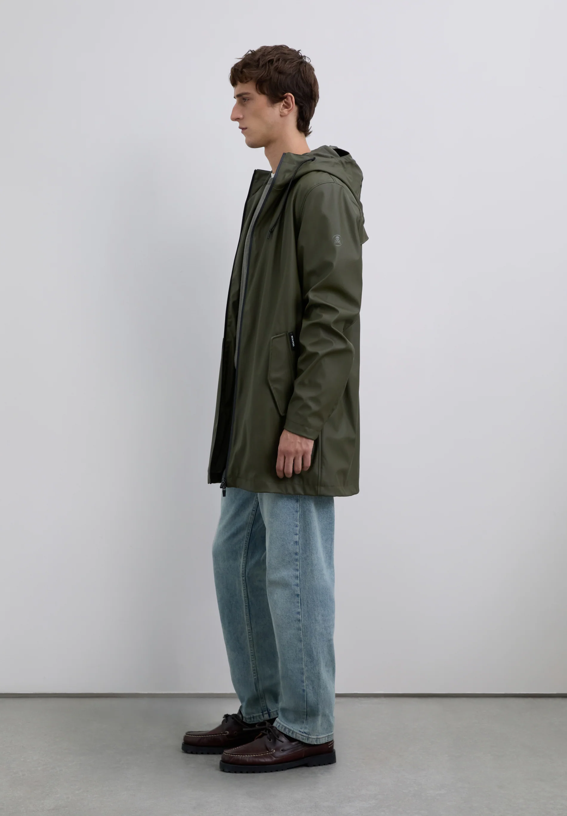 CHAQUETA IMPERMEABLE LOGO - Image 3