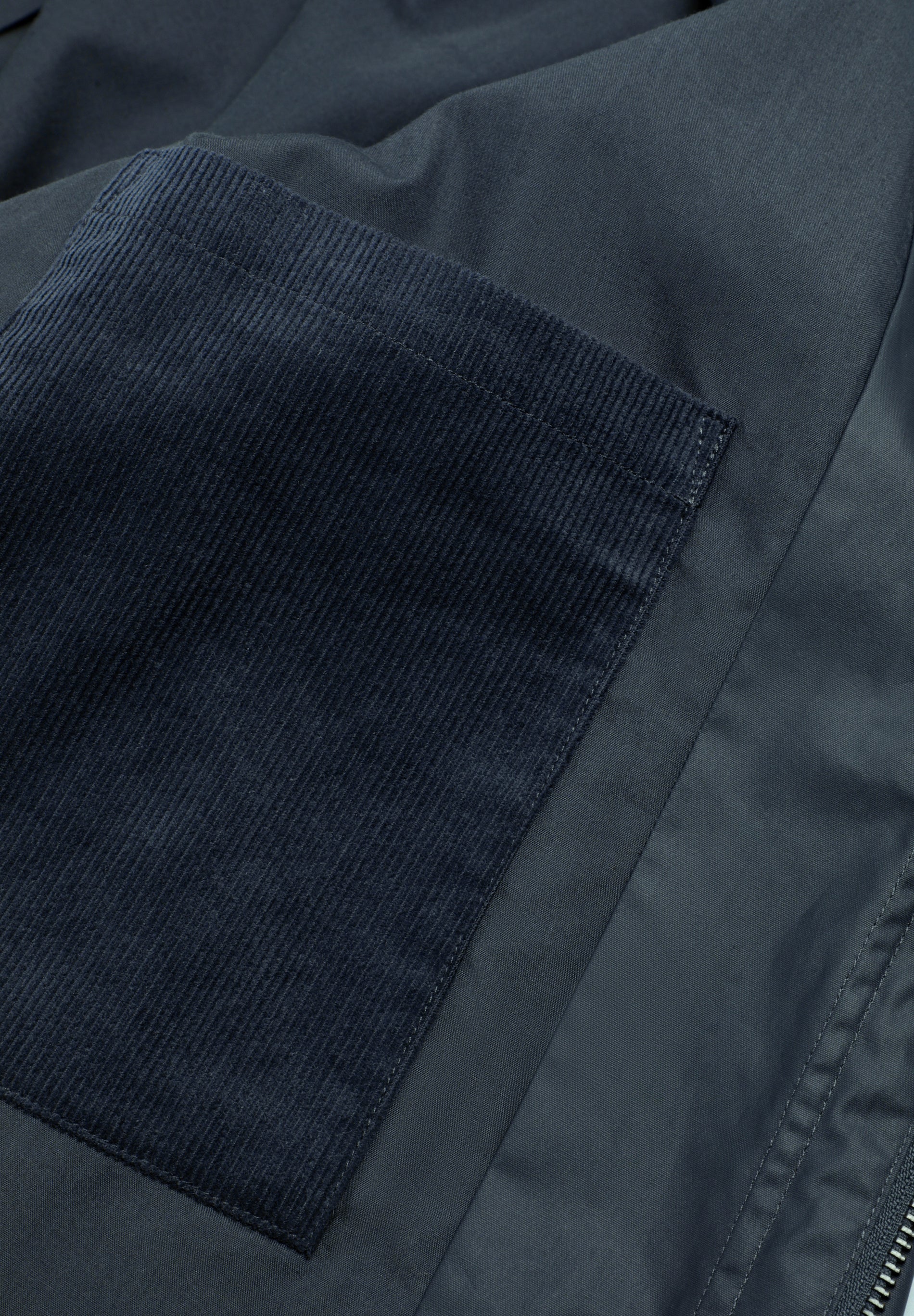 CHAQUETA ENCERADA CON SNAPS - Image 10