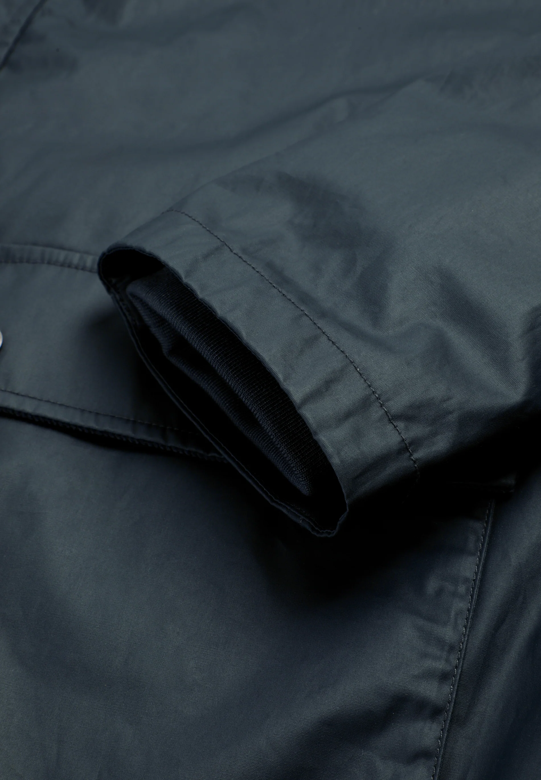 CHAQUETA ENCERADA CON SNAPS - Image 9