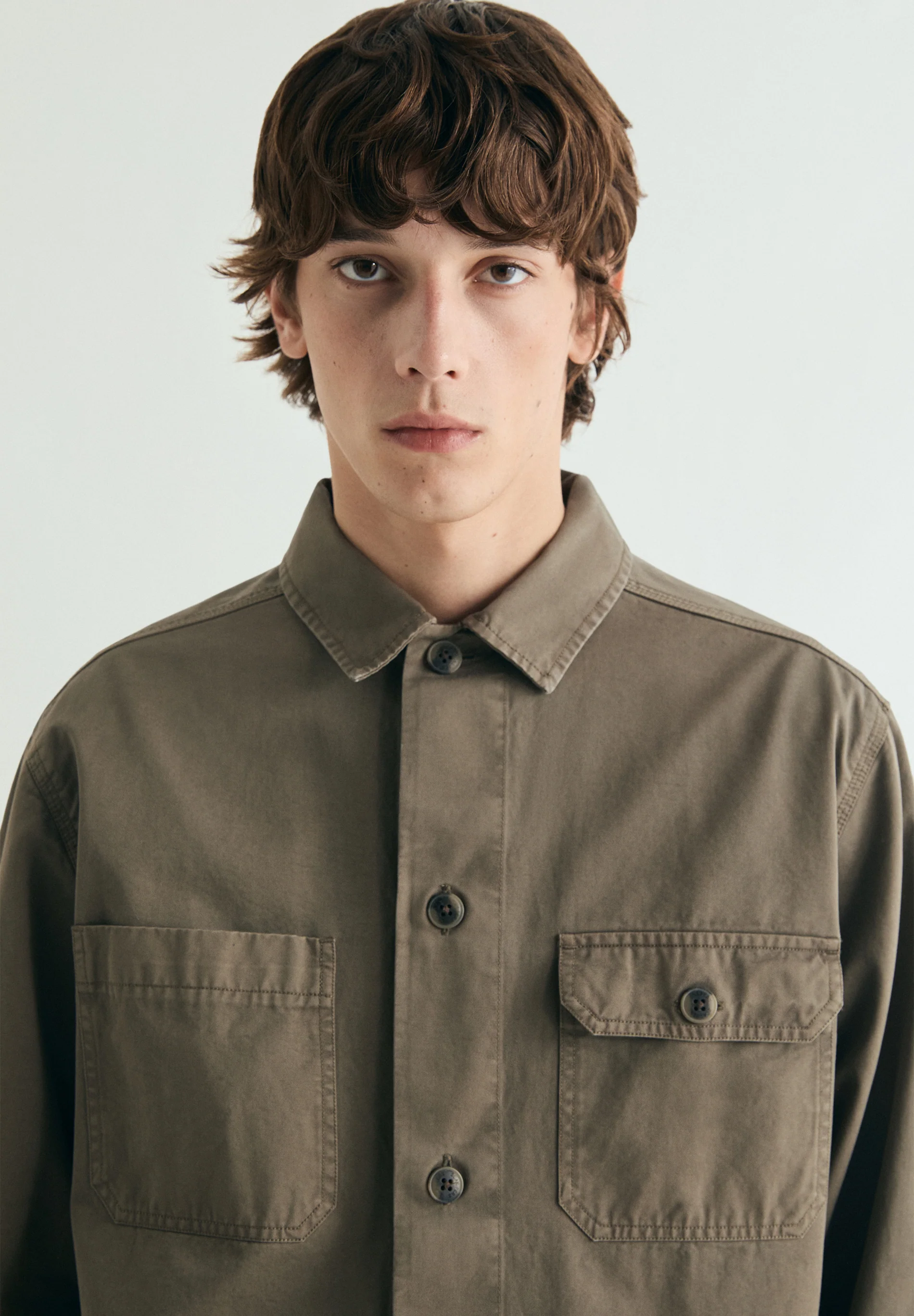 SOBRECAMISA BOLSILLOS ABOTONADA - Image 3