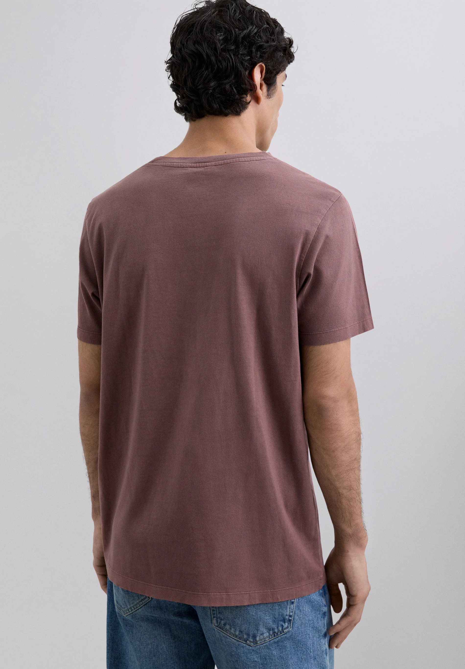 CAMISETA CALAVERA BORDADA TONO - Image 4