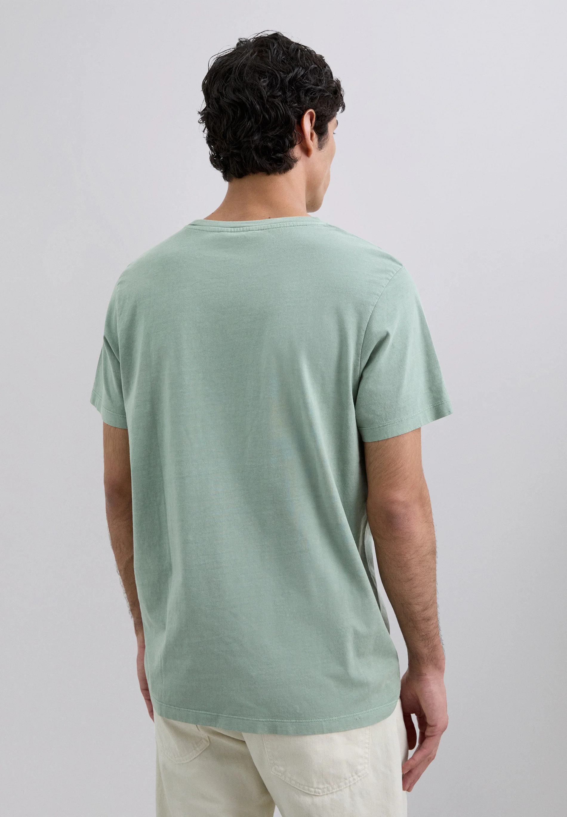 CAMISETA CALAVERA BORDADA TONO - Image 3