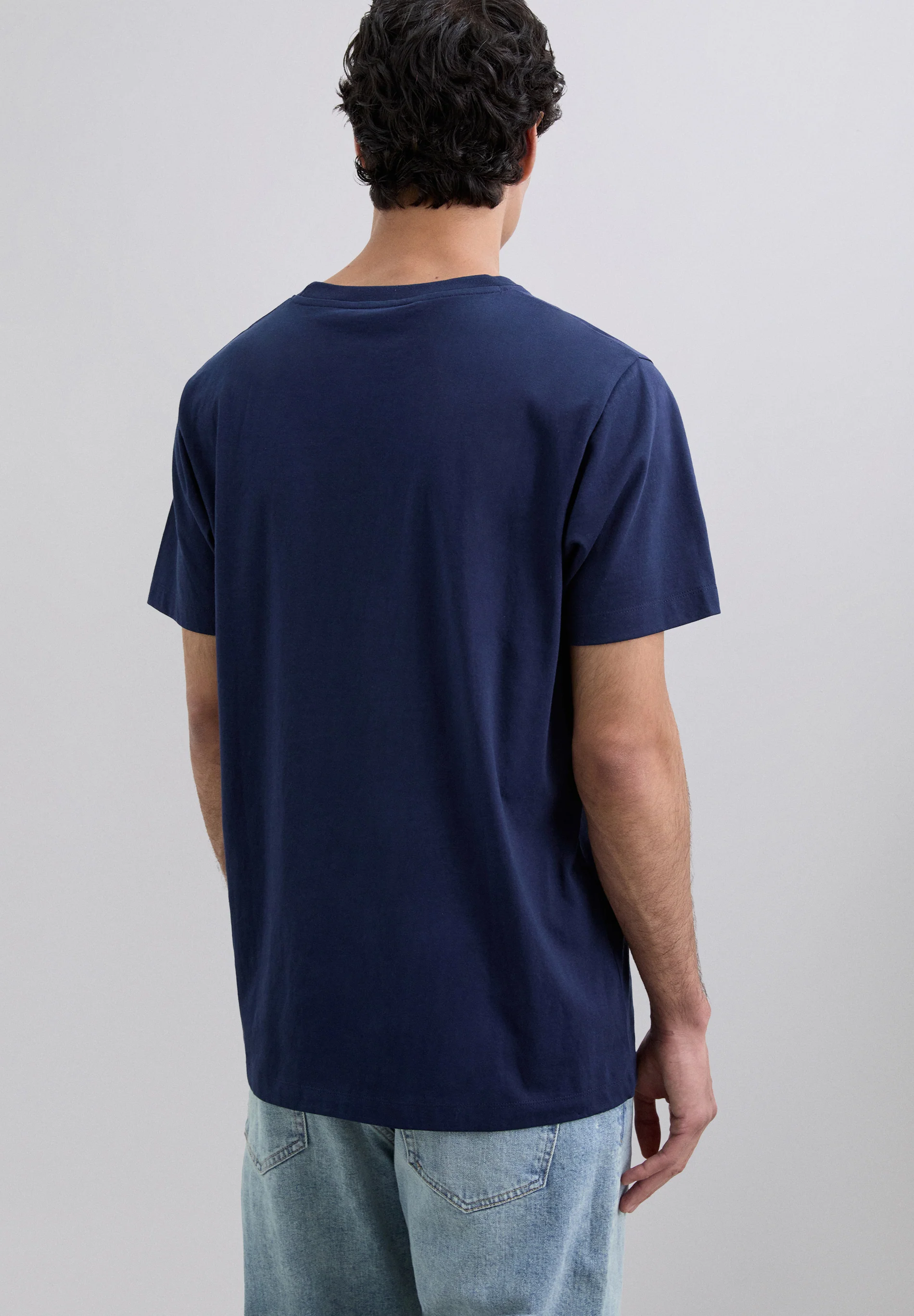 CAMISETA PARCHE BORDADO LOGO - Image 4