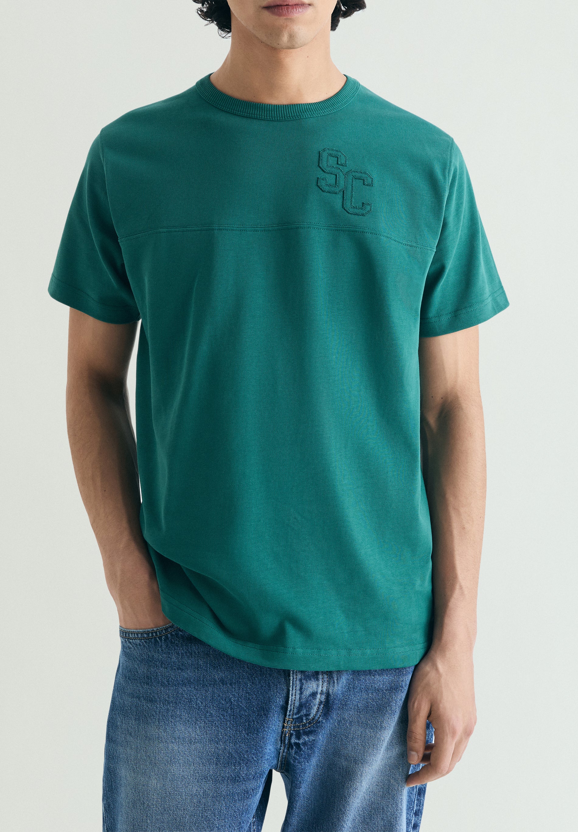 CAMISETA ESTAMPADA VARSITY - Image 3