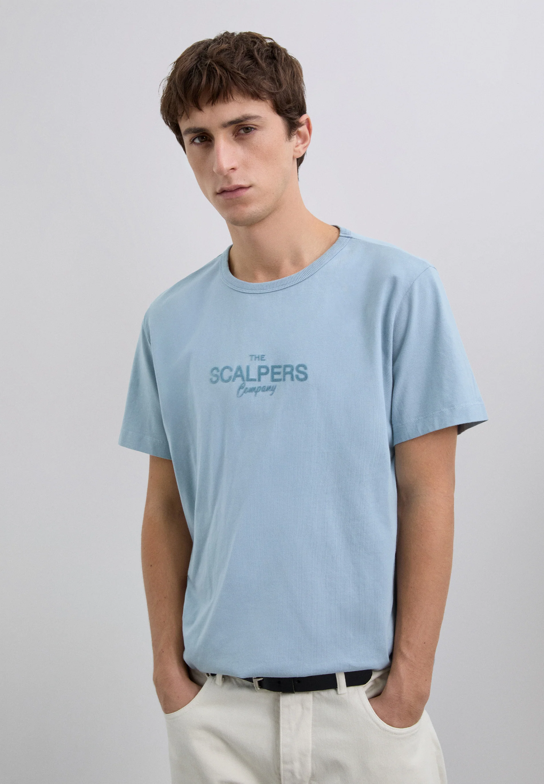 CAMISETA LOGO FRONTAL