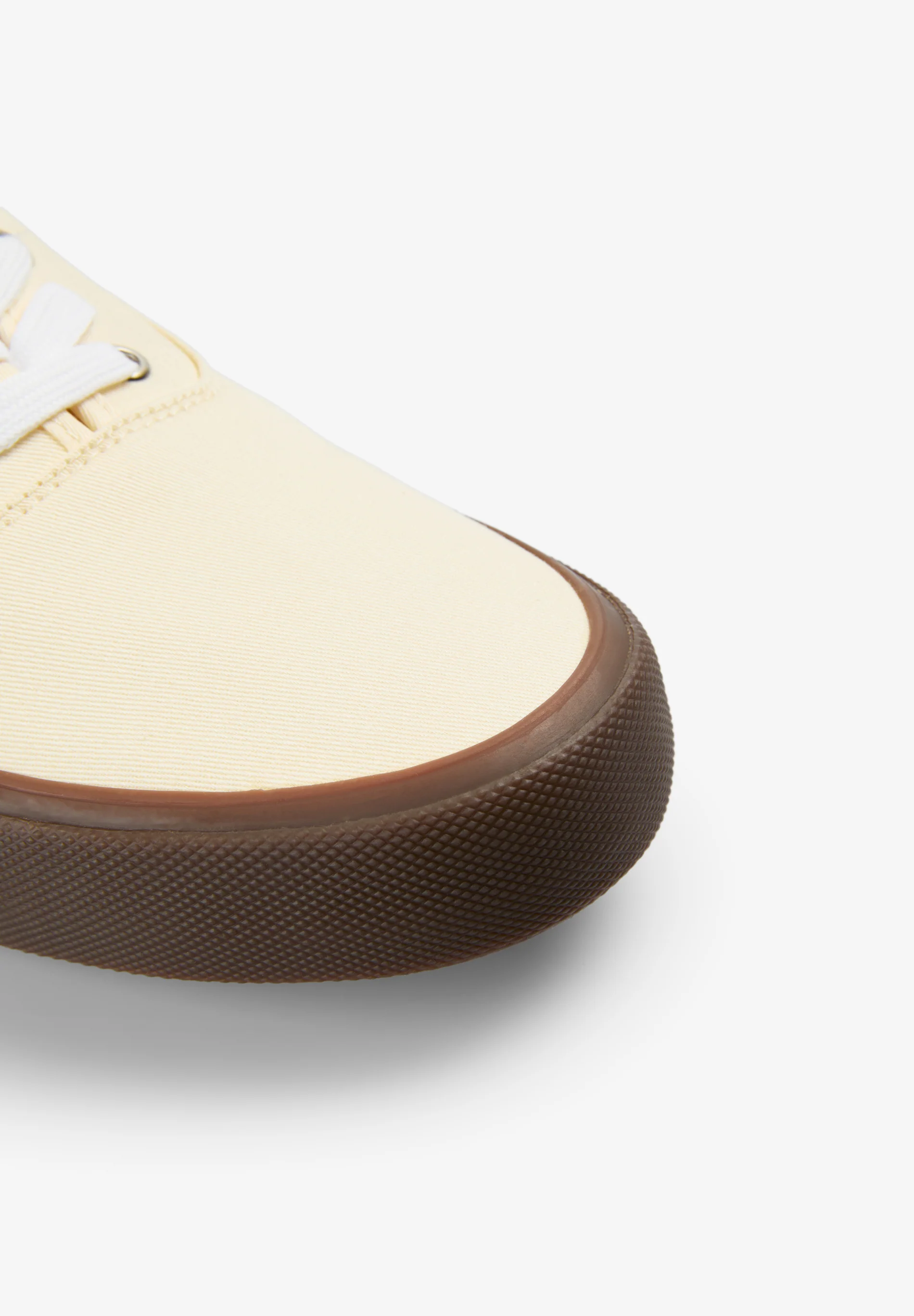 ZAPATILLA CANVAS LOW CUT - Image 8