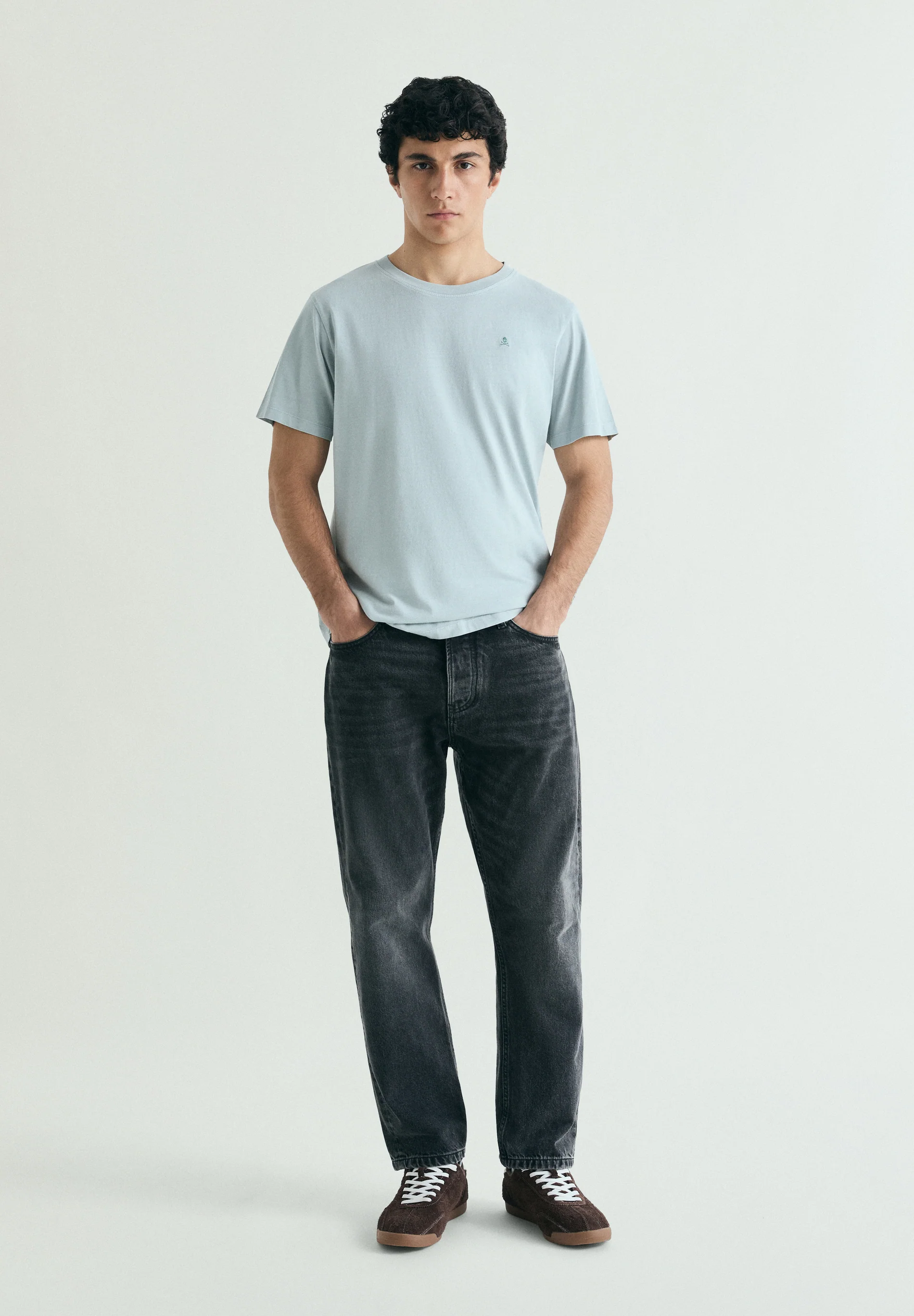 CAMISETA BORDADA EFECTO WASHED - Image 2
