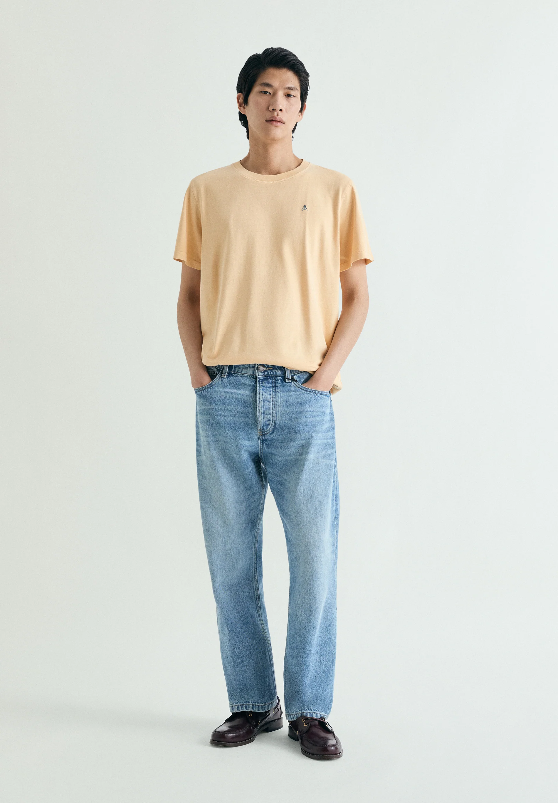 CAMISETA BORDADA EFECTO WASHED - Image 2