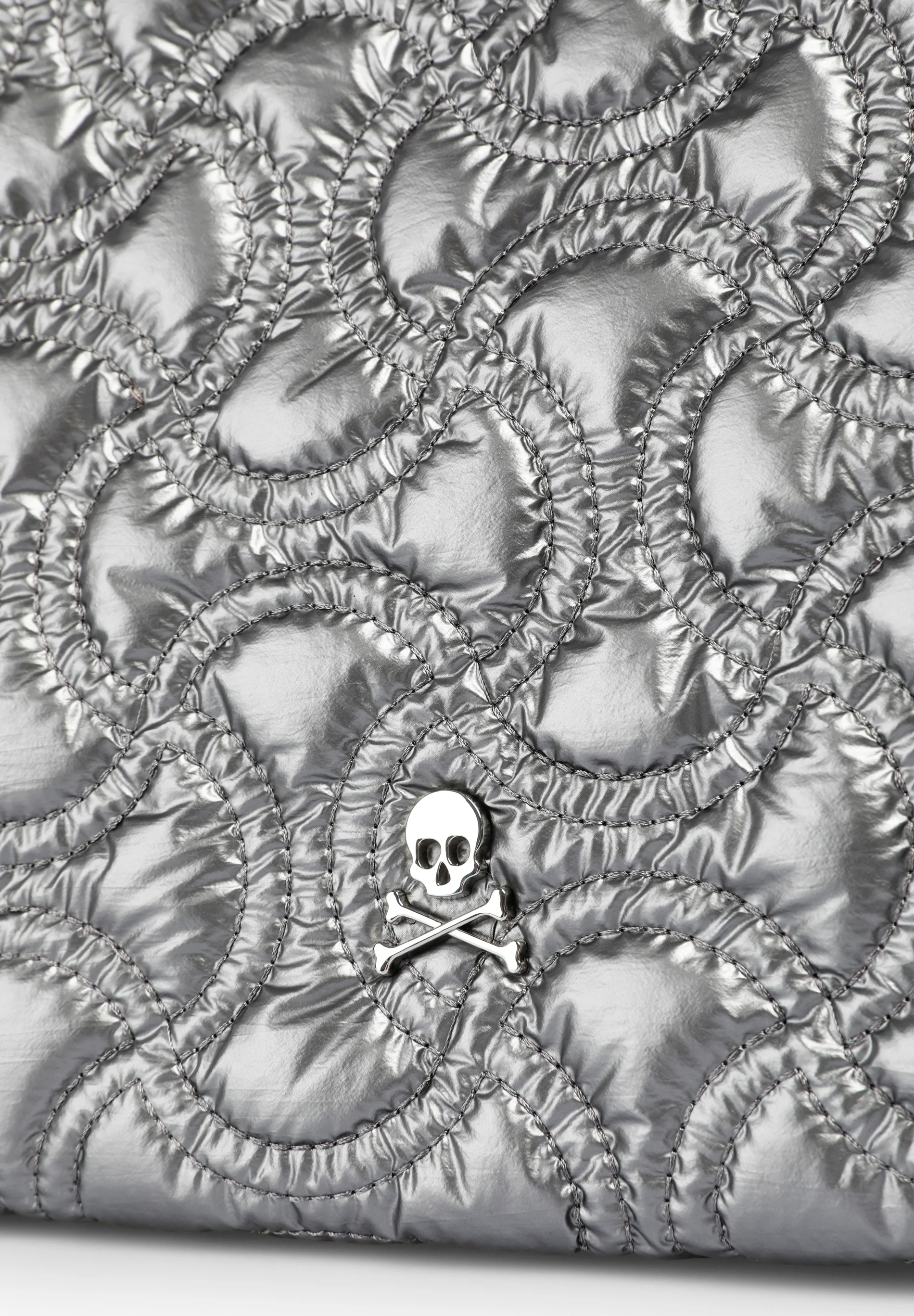 BOLSO SHOPPER ACOLCHADO CALAVERA - Image 4