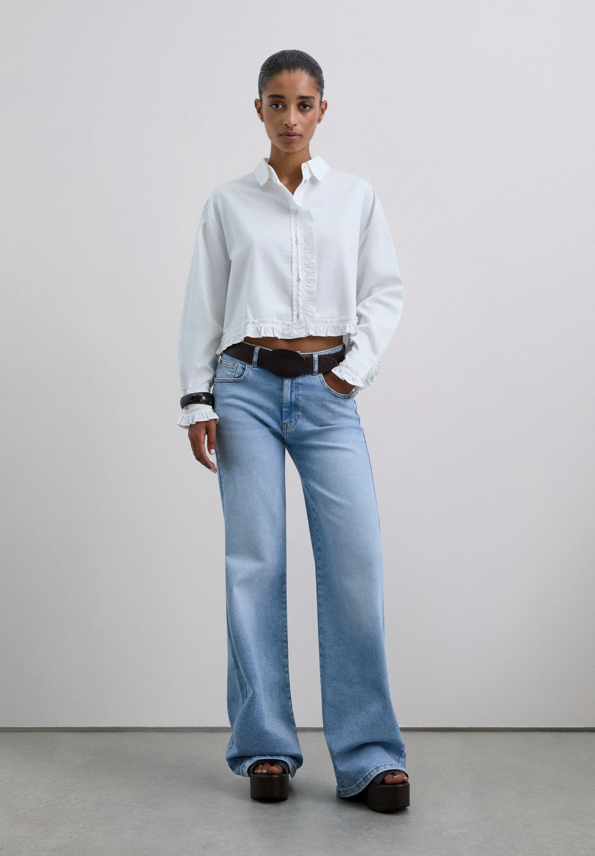 CAMISA CROPPED FRUNCES - Image 2
